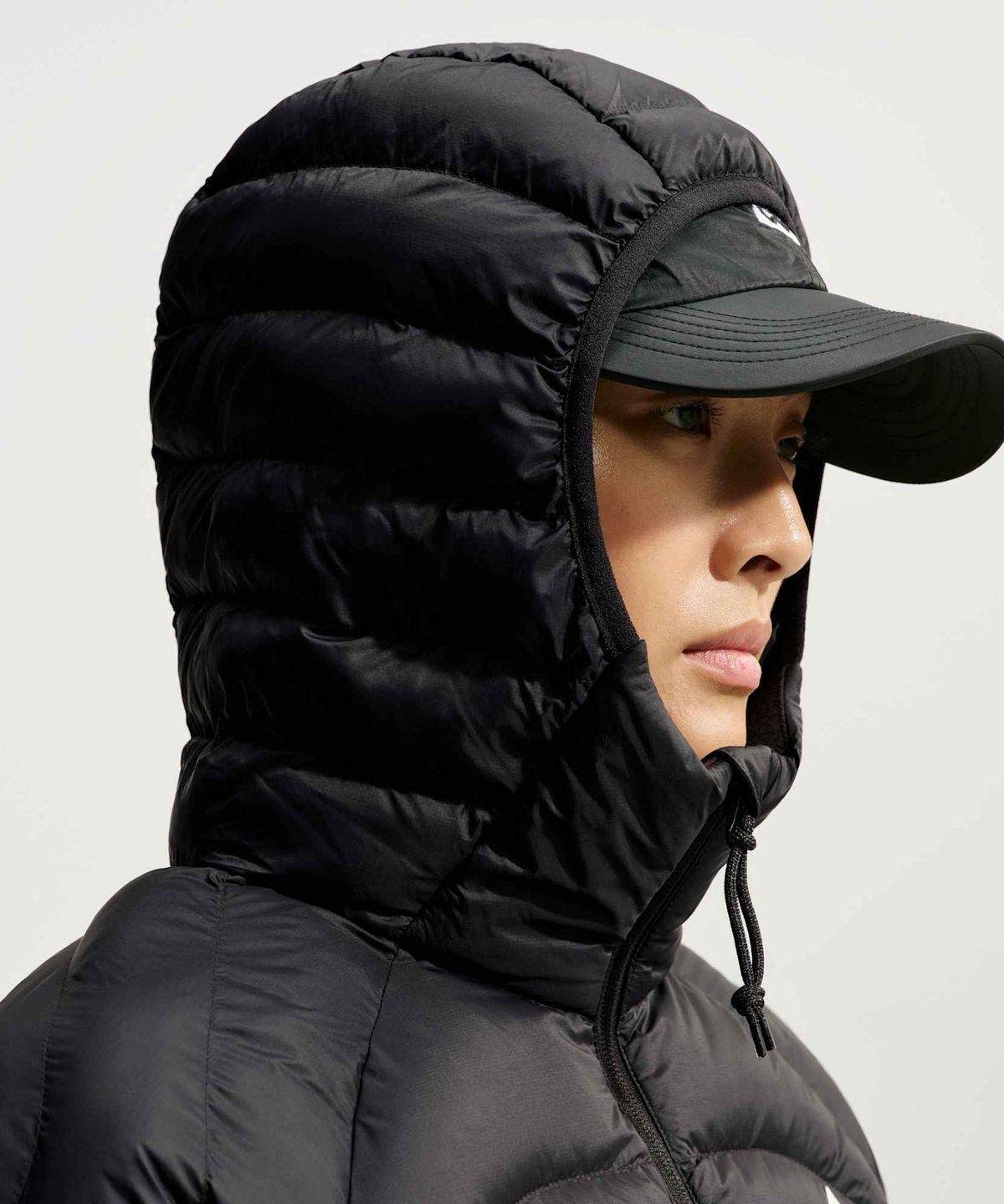 나이키(NIKE) ACG 라바 플로우 써마 핏 ADV 후드 재킷 W - 블랙:서밋 화이트 / IR2243-010