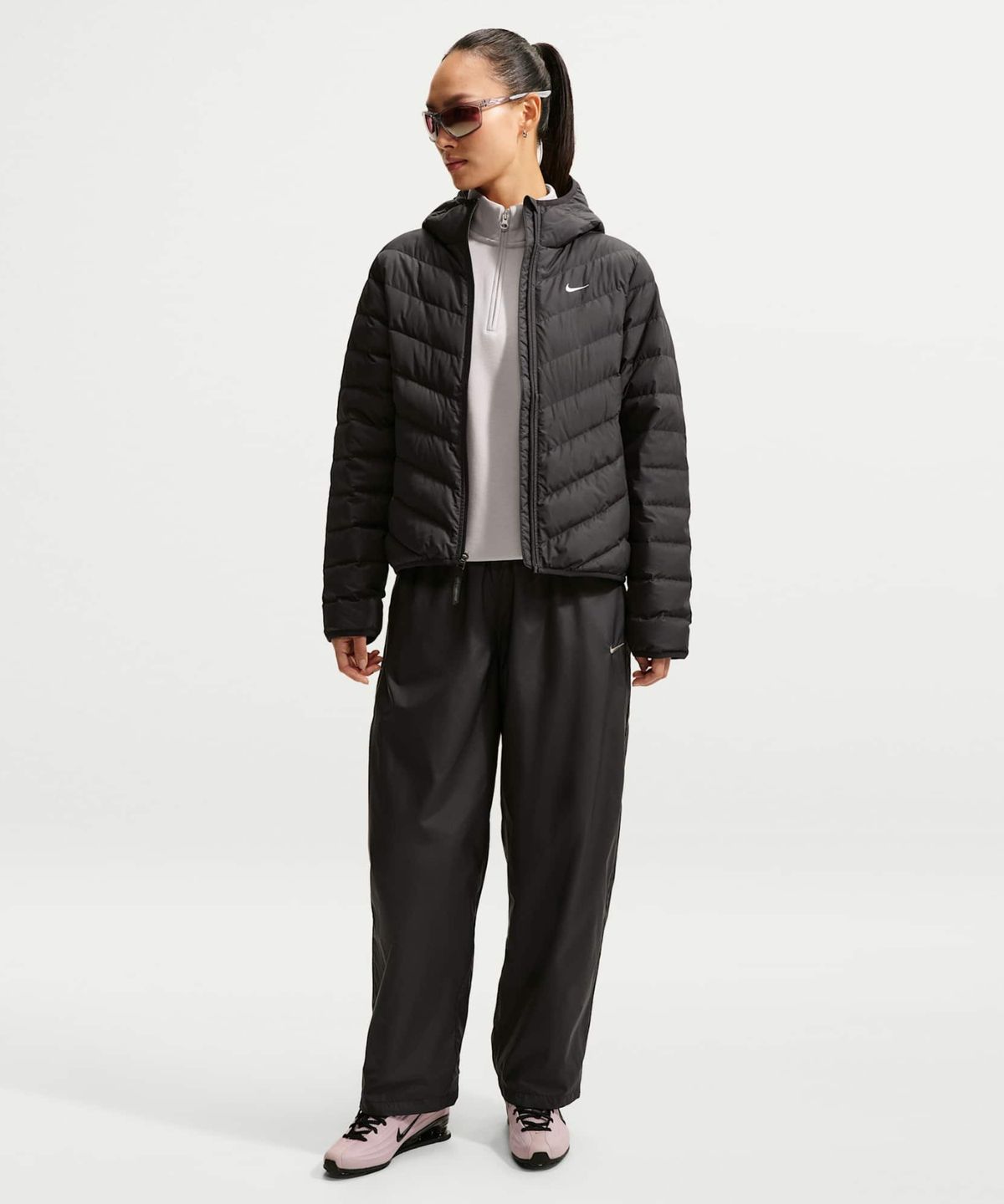 나이키(NIKE) 스포츠웨어 윈드푸퍼 써마 핏 후드 다운 재킷 W - 블랙:세일 / IF5884-010