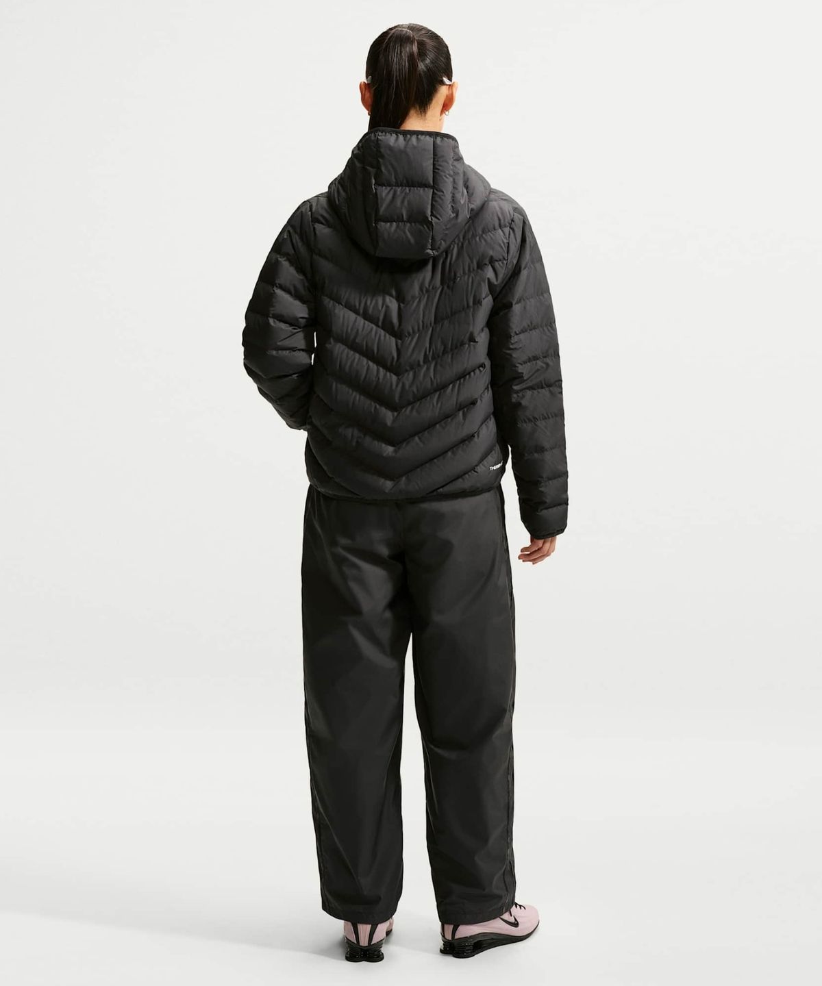 나이키(NIKE) 스포츠웨어 윈드푸퍼 써마 핏 후드 다운 재킷 W - 블랙:세일 / IF5884-010