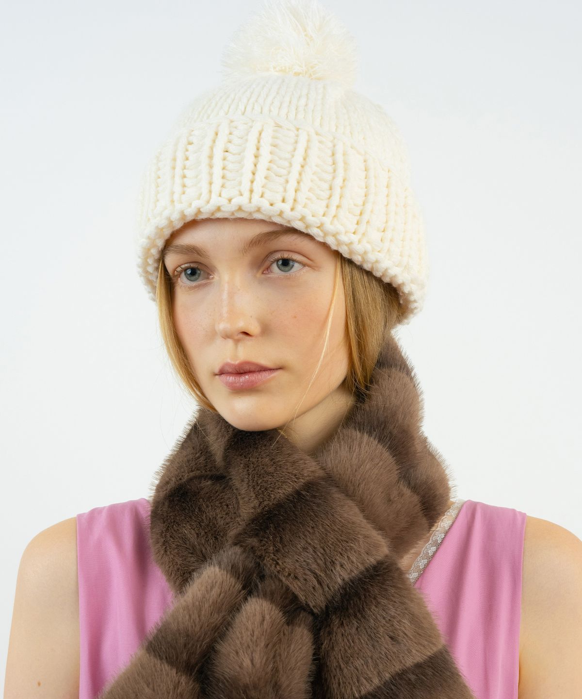 시눈(SINOON) Pom Pom Beanie (Ivory)