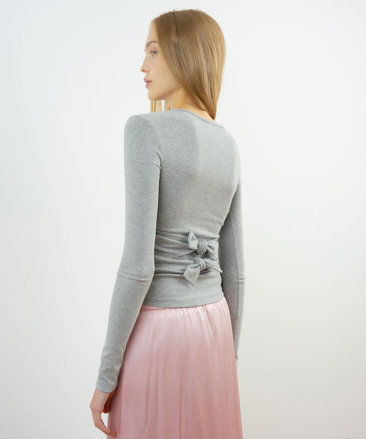 시눈(SINOON) Ribbon Tie T-Shirt (Melange Grey)