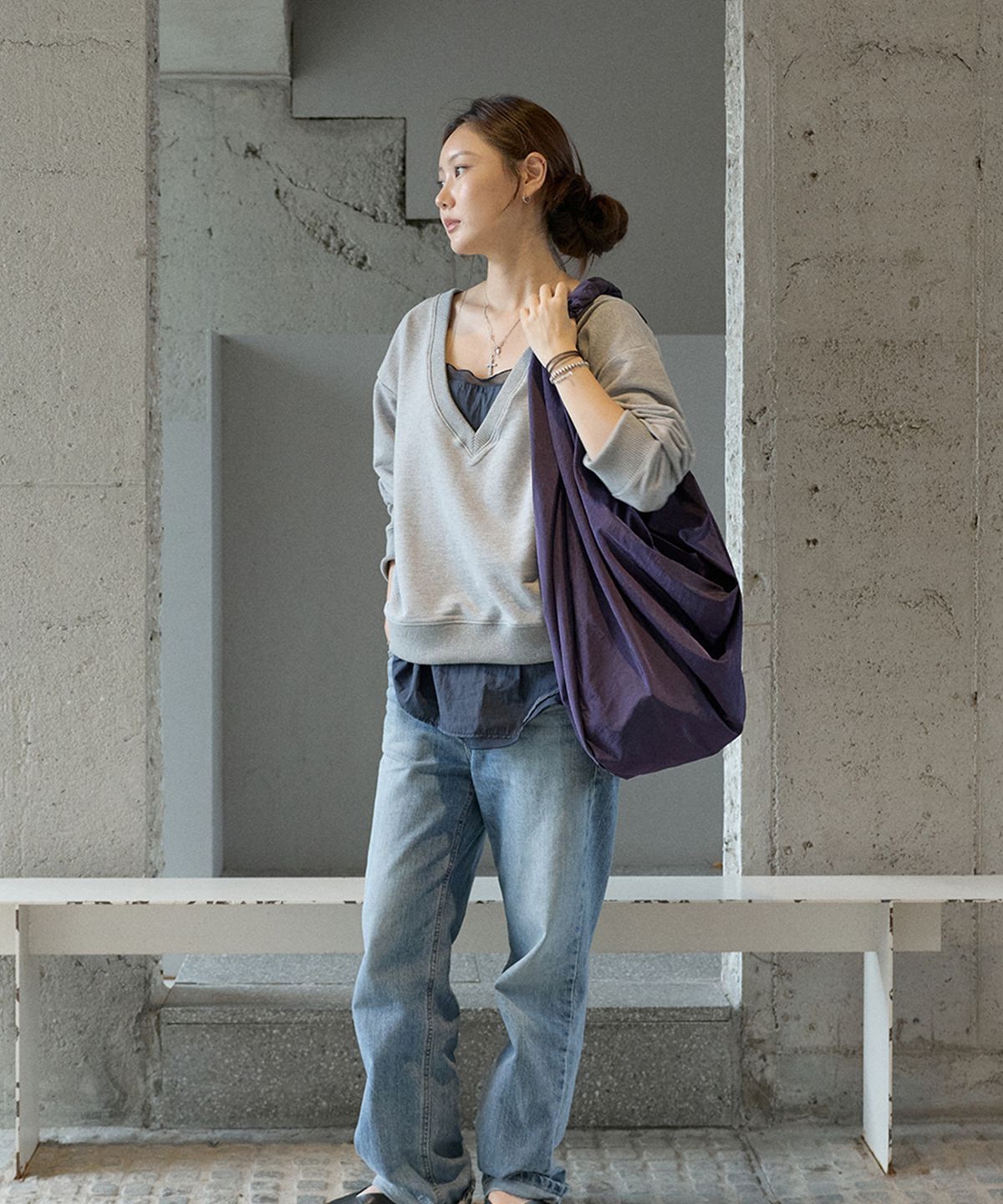 아코크(ACOC) Glossy Large Tangle Twist Bag_Purple