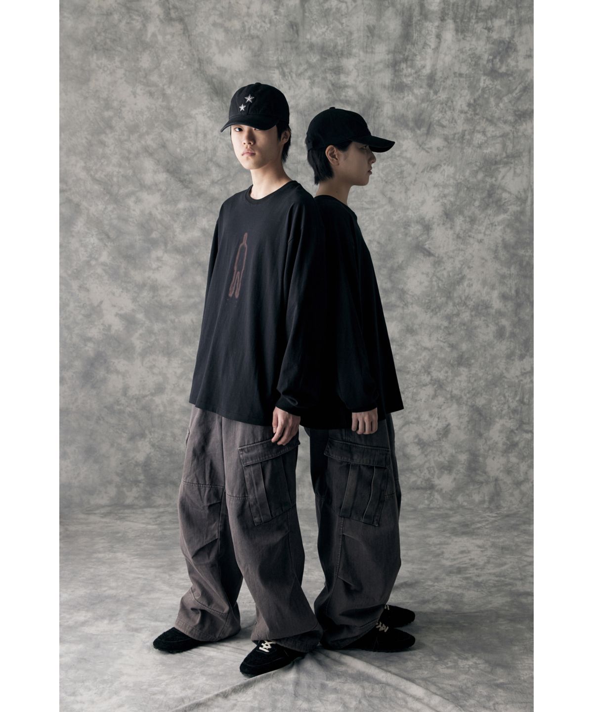 해칭룸(HATCHINGROOM) Red Ghost Tee Black