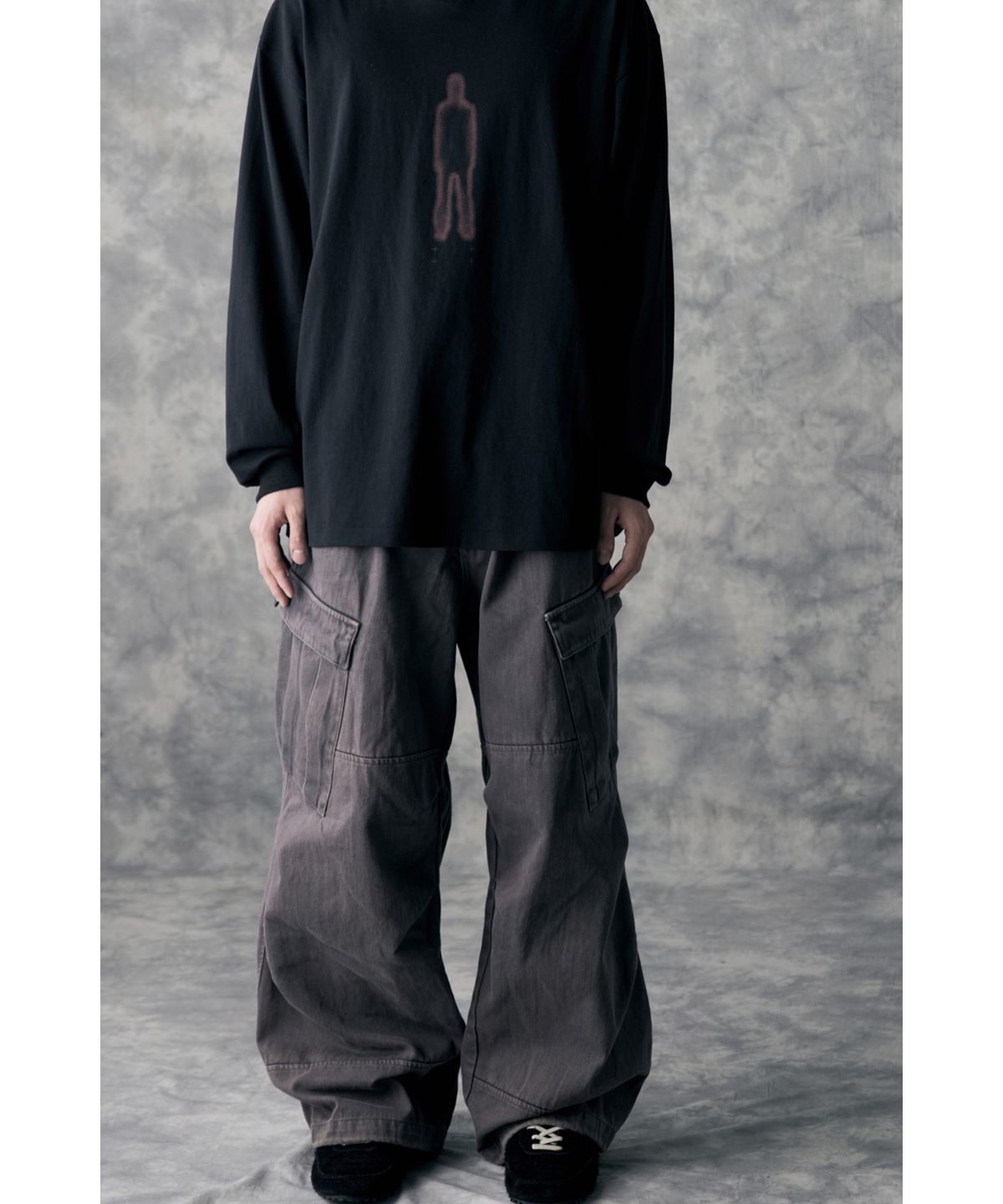 해칭룸(HATCHINGROOM) Red Ghost Tee Black