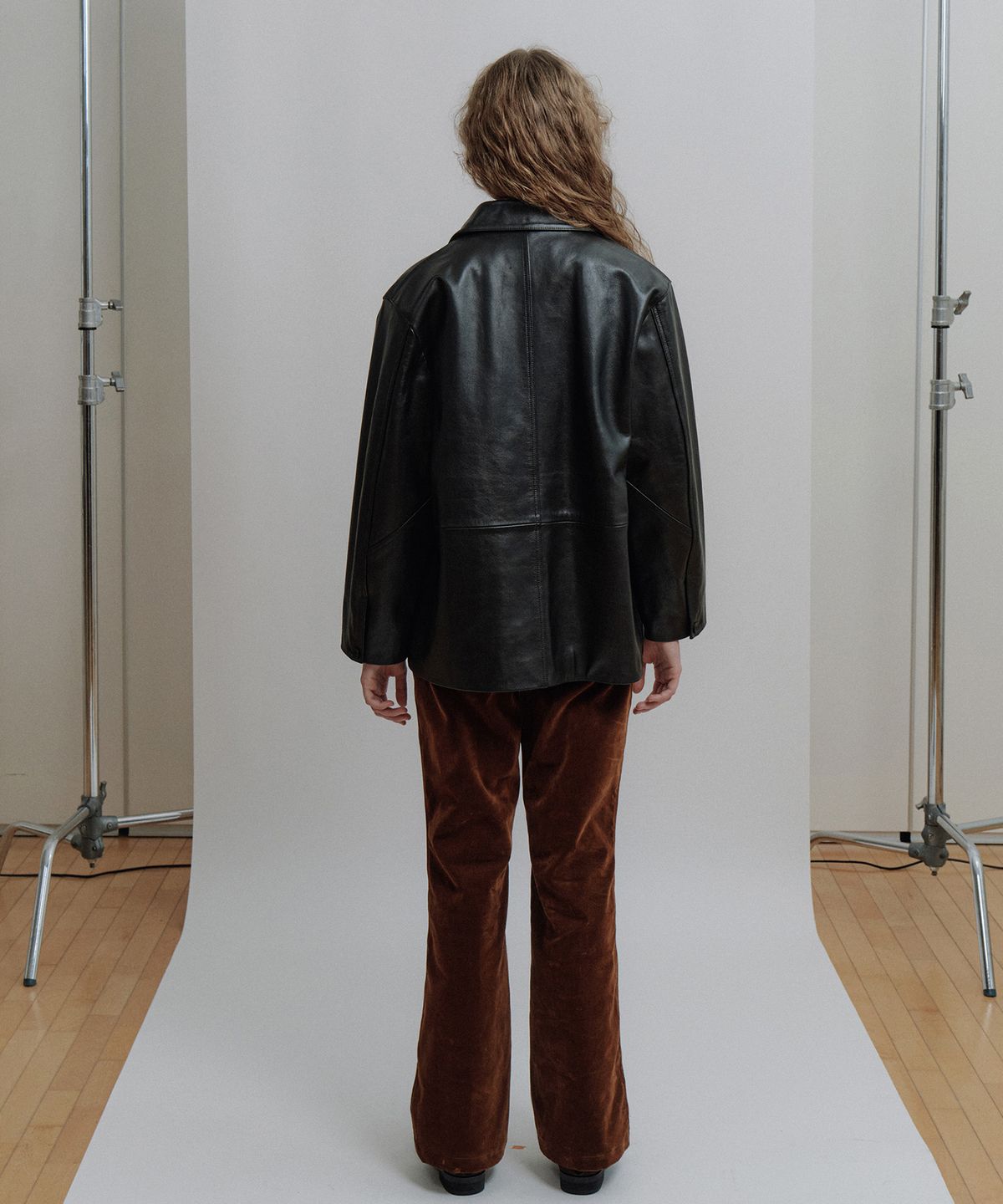에핑글러(EPINGLER) LEATHER MAC COAT - BLACK