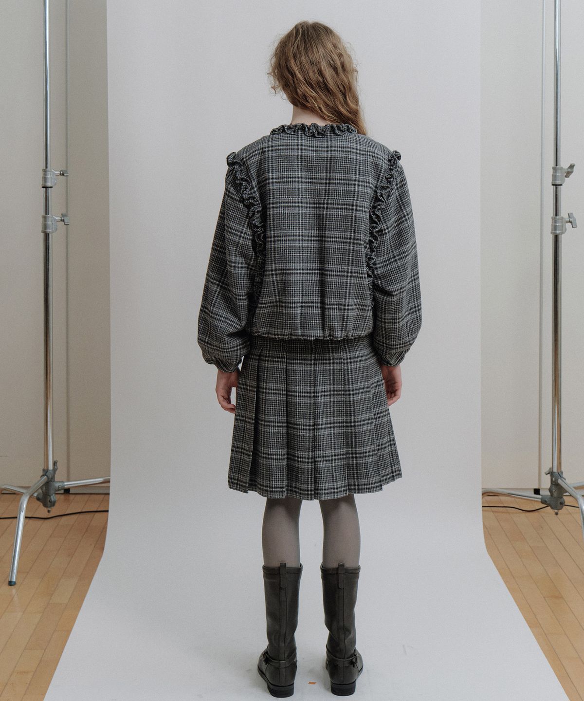 에핑글러(EPINGLER) SHORT PLEATED SKIRT - BLACK CHECK