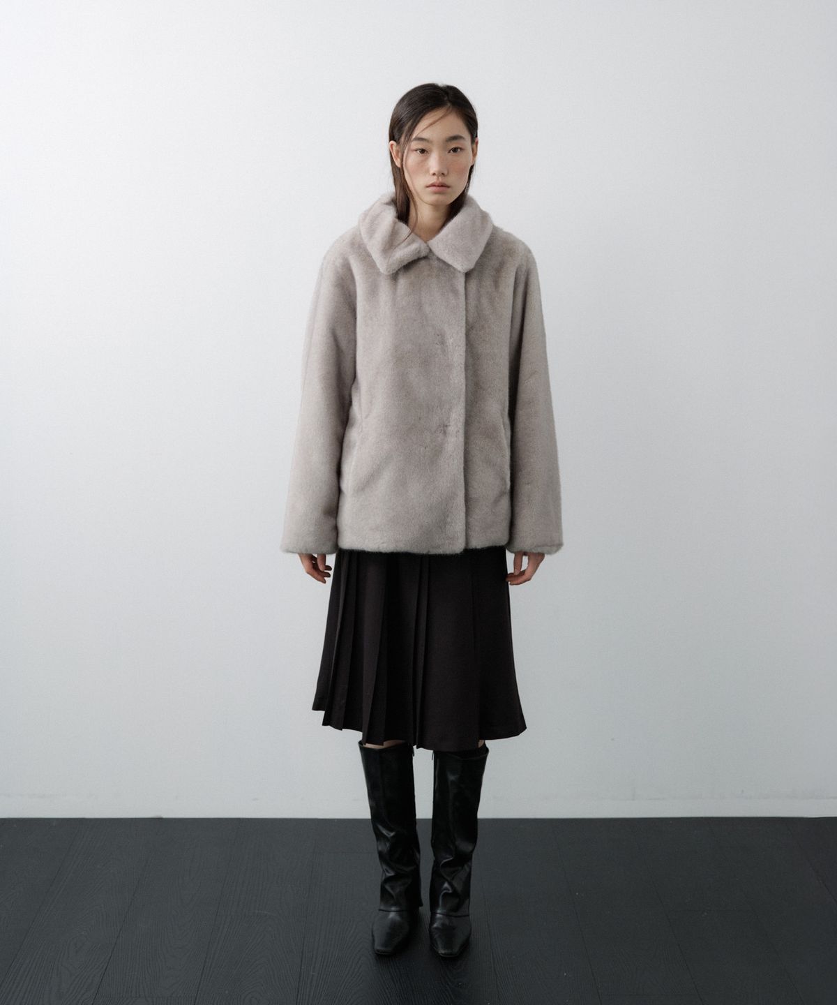루시르주(LUCIR ZU) Relaxed Faux Mink Fur Jacket (Gray)