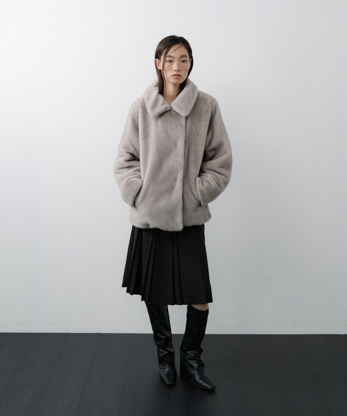루시르주(LUCIR ZU) Relaxed Faux Mink Fur Jacket (Gray)