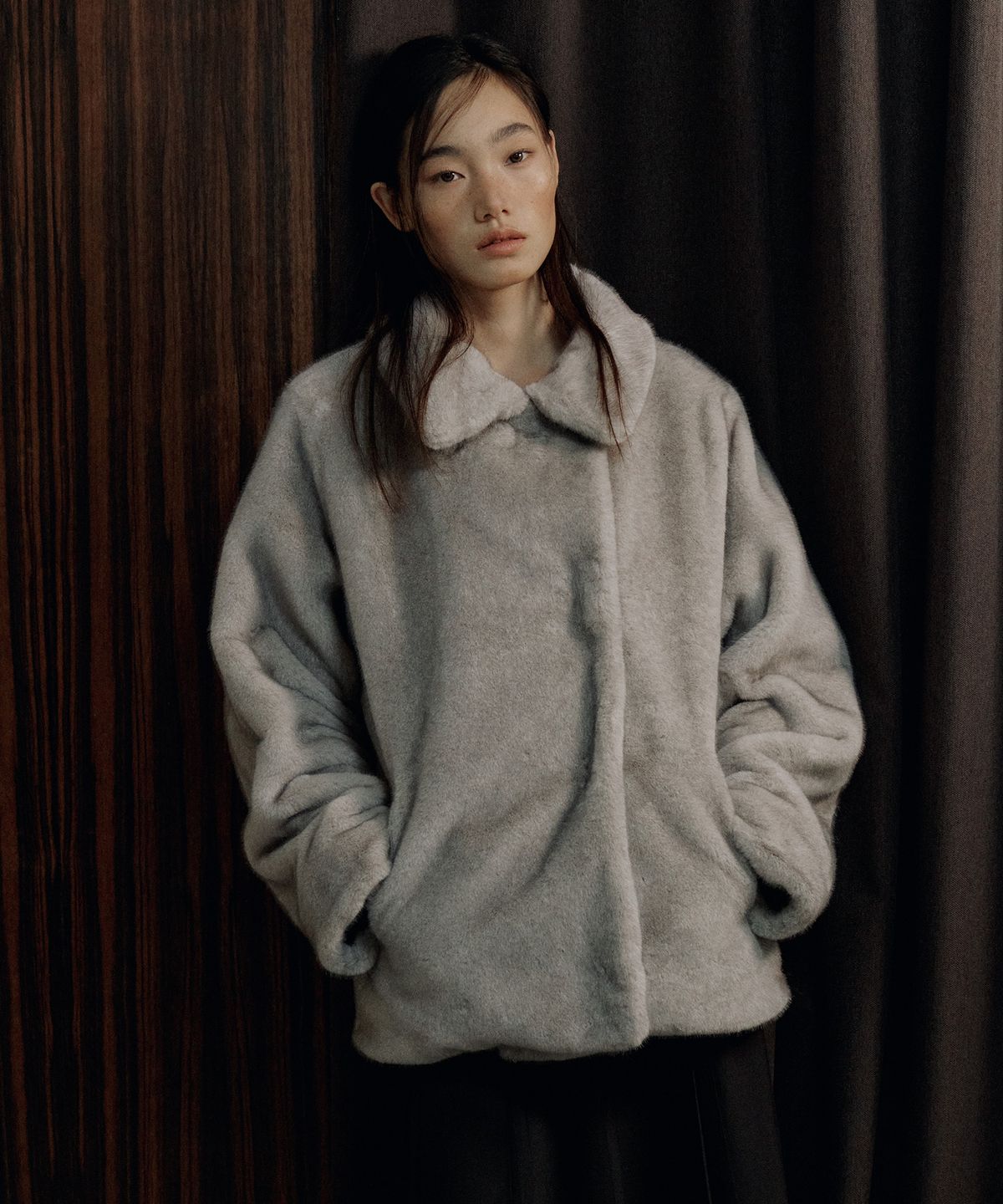 루시르주(LUCIR ZU) Relaxed Faux Mink Fur Jacket (Gray)