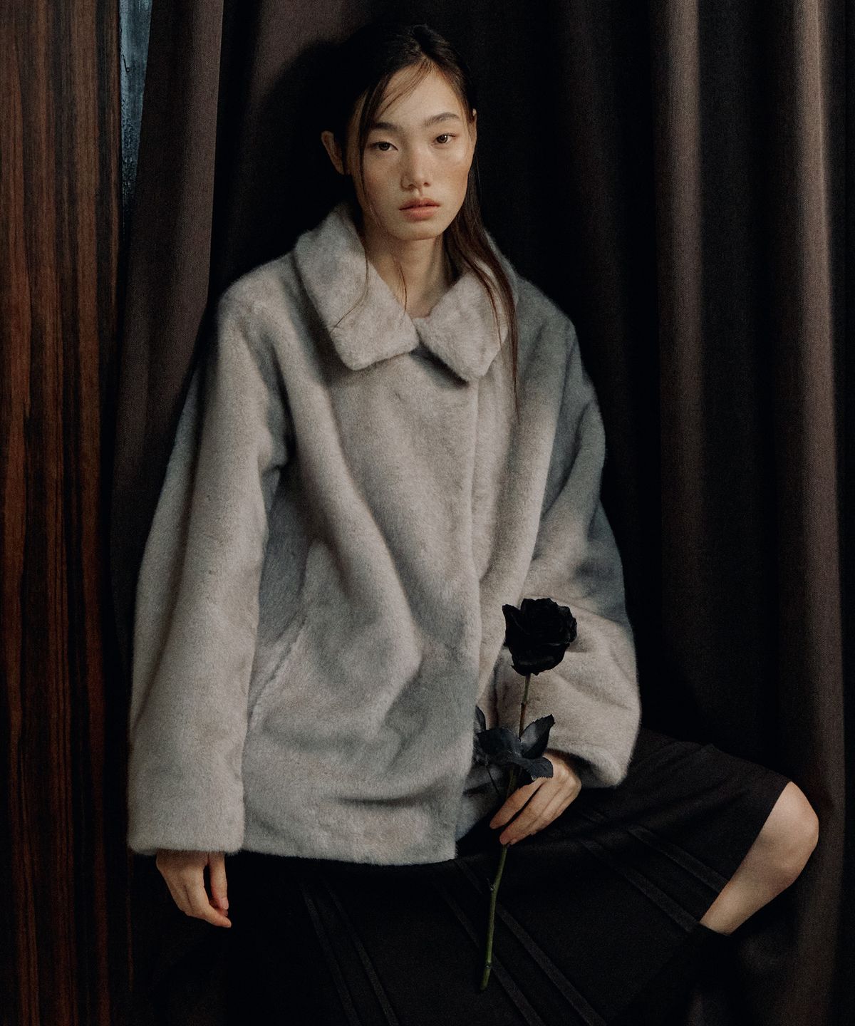 루시르주(LUCIR ZU) Relaxed Faux Mink Fur Jacket (Gray)