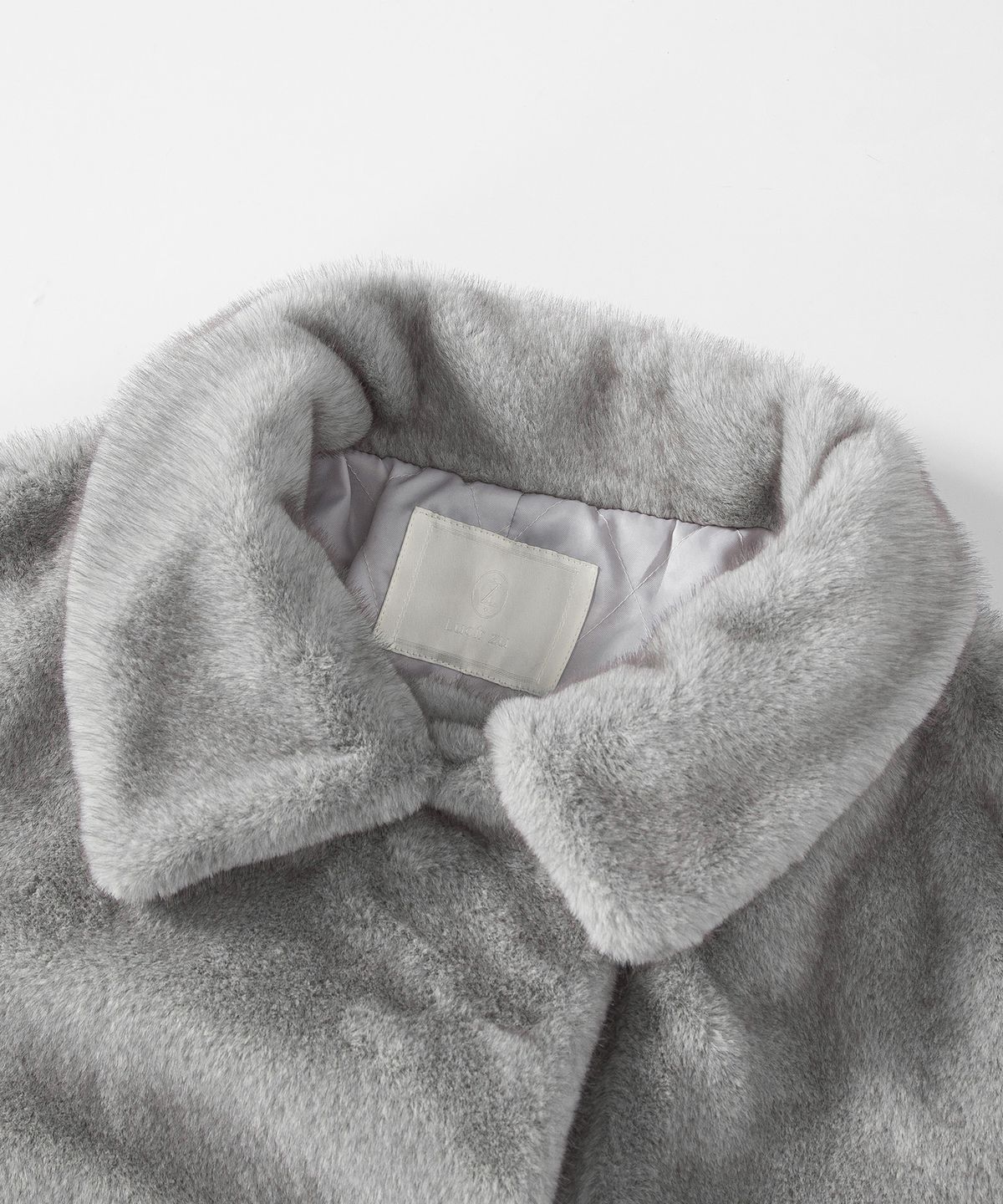 루시르주(LUCIR ZU) Relaxed Faux Mink Fur Jacket (Gray)