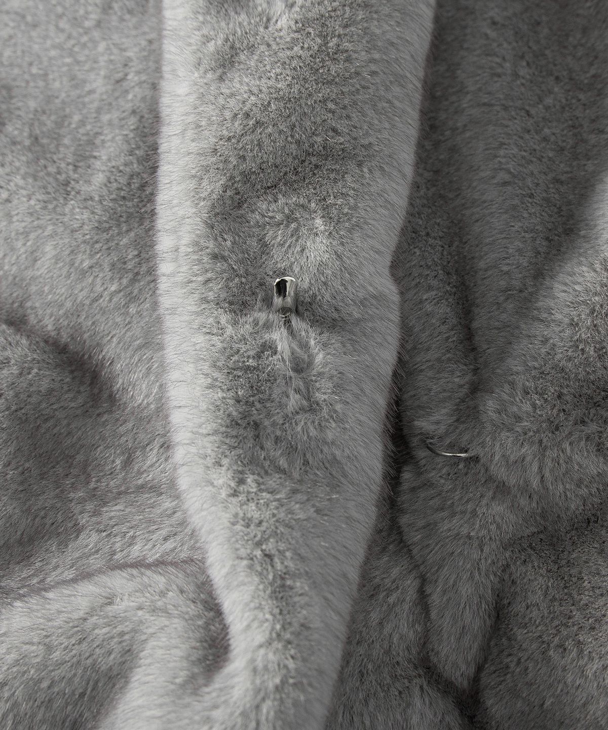 루시르주(LUCIR ZU) Relaxed Faux Mink Fur Jacket (Gray)