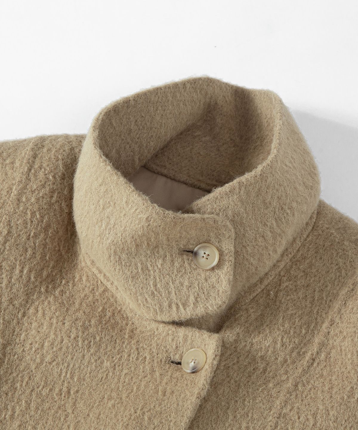 루시르주(LUCIR ZU) Handmade Alpaca High Neck Half Coat (Beige)