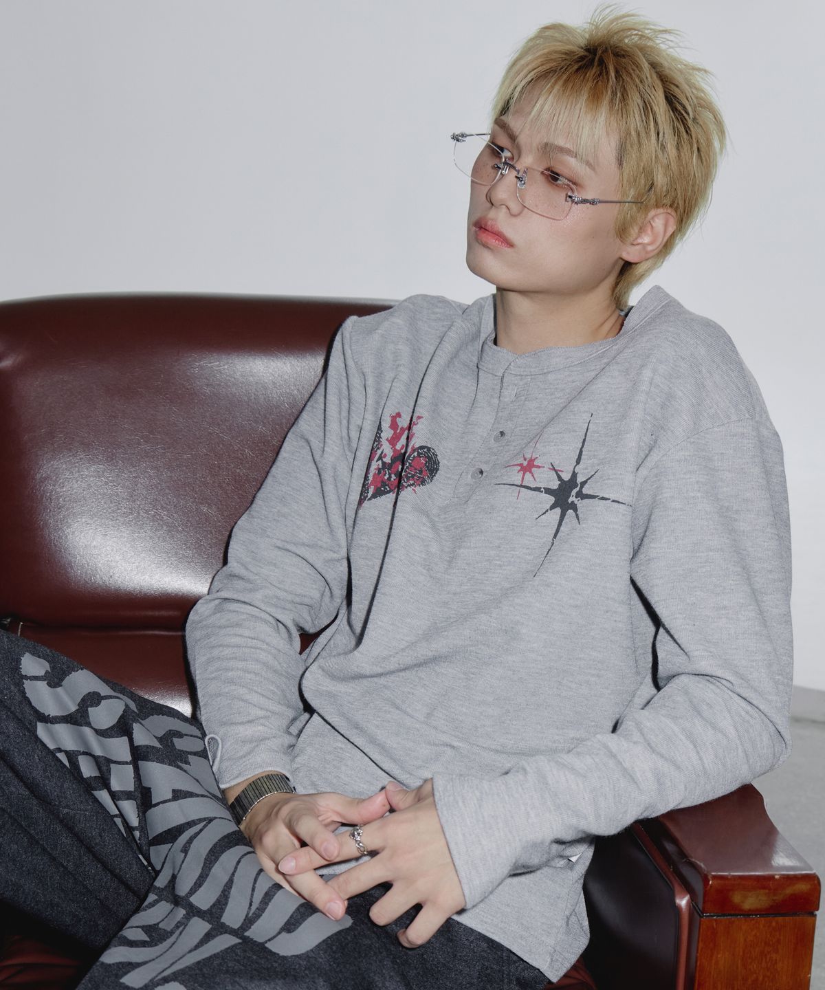 알엑스엠씨(RXMC) 쉐도우 스타버스트 헨리넥 롱슬리브 [메란지]