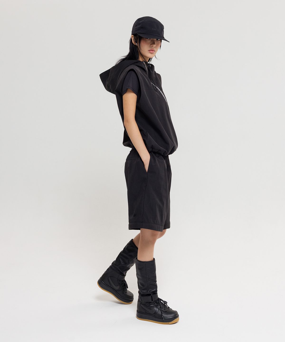노버(NNVER) 투웨이 와이드팬츠 (black)