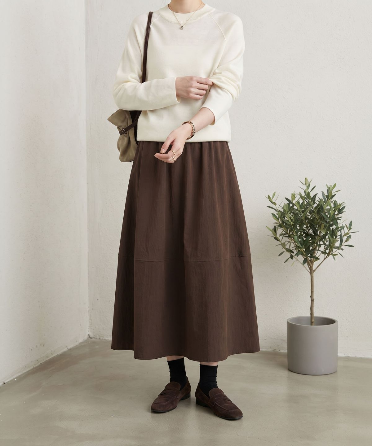 마이아(MAIA) 겨울 볼륨 스커트 (바라클라바 증정)