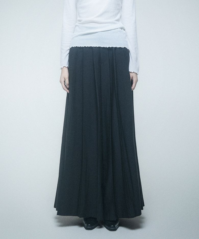 Wide pleated Skirt pants Black