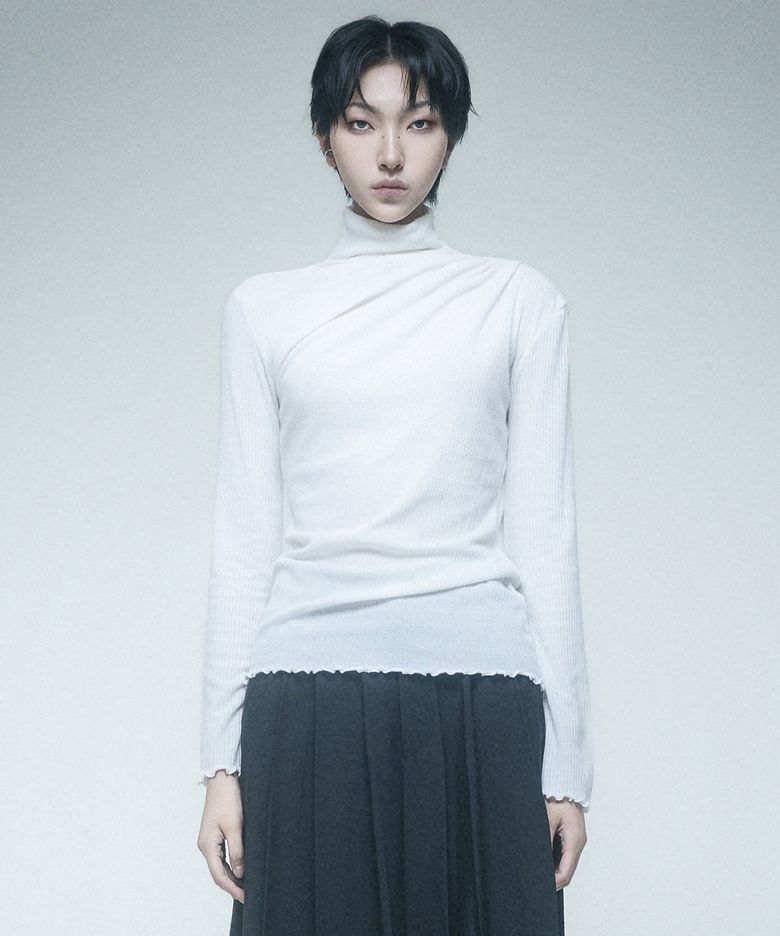 Cowl draped T-shirt Ivory