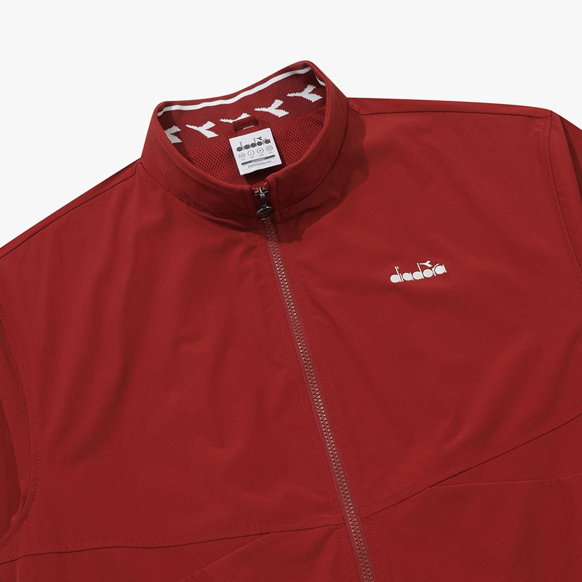 디아도라(diadora) 테니스타 자켓 RED