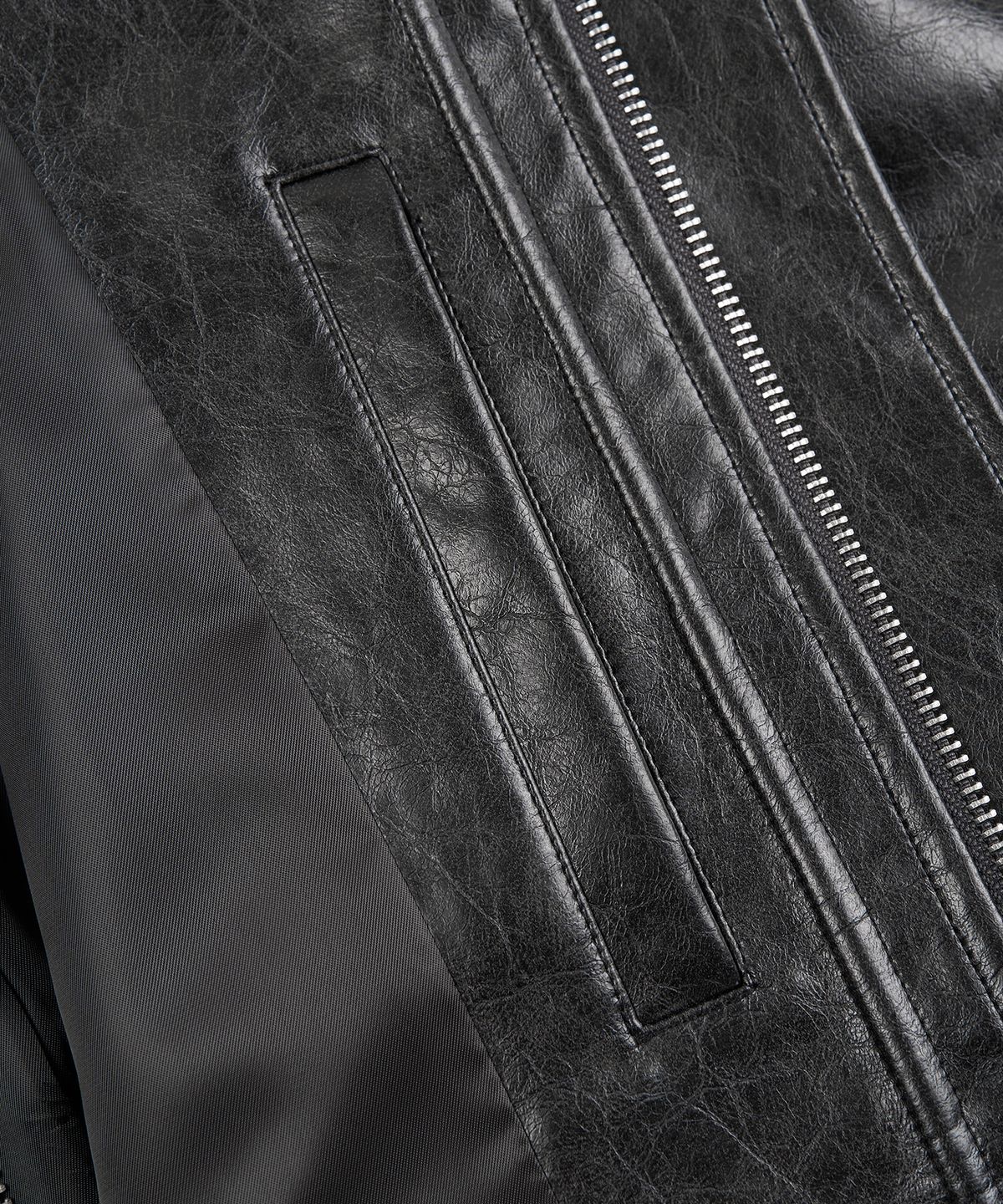 지제뮤지엄(ZIZEMUSEUM) CRACKED LEATHER BOMBER JACKET (GRAY)
