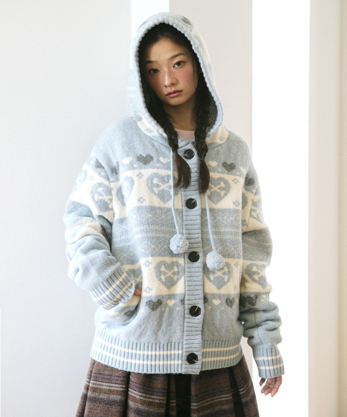 카비시(CAVISH) SKULL HEART NORDIC KNIT CARDIGAN BLUE(CV2GFUK680A)