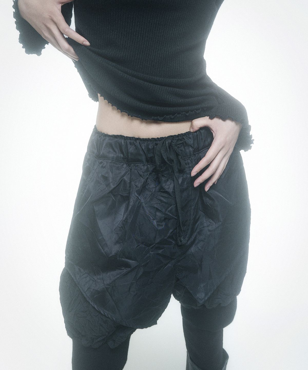 레큘리(RECULER) Asymmetry leggings baggy pants Black