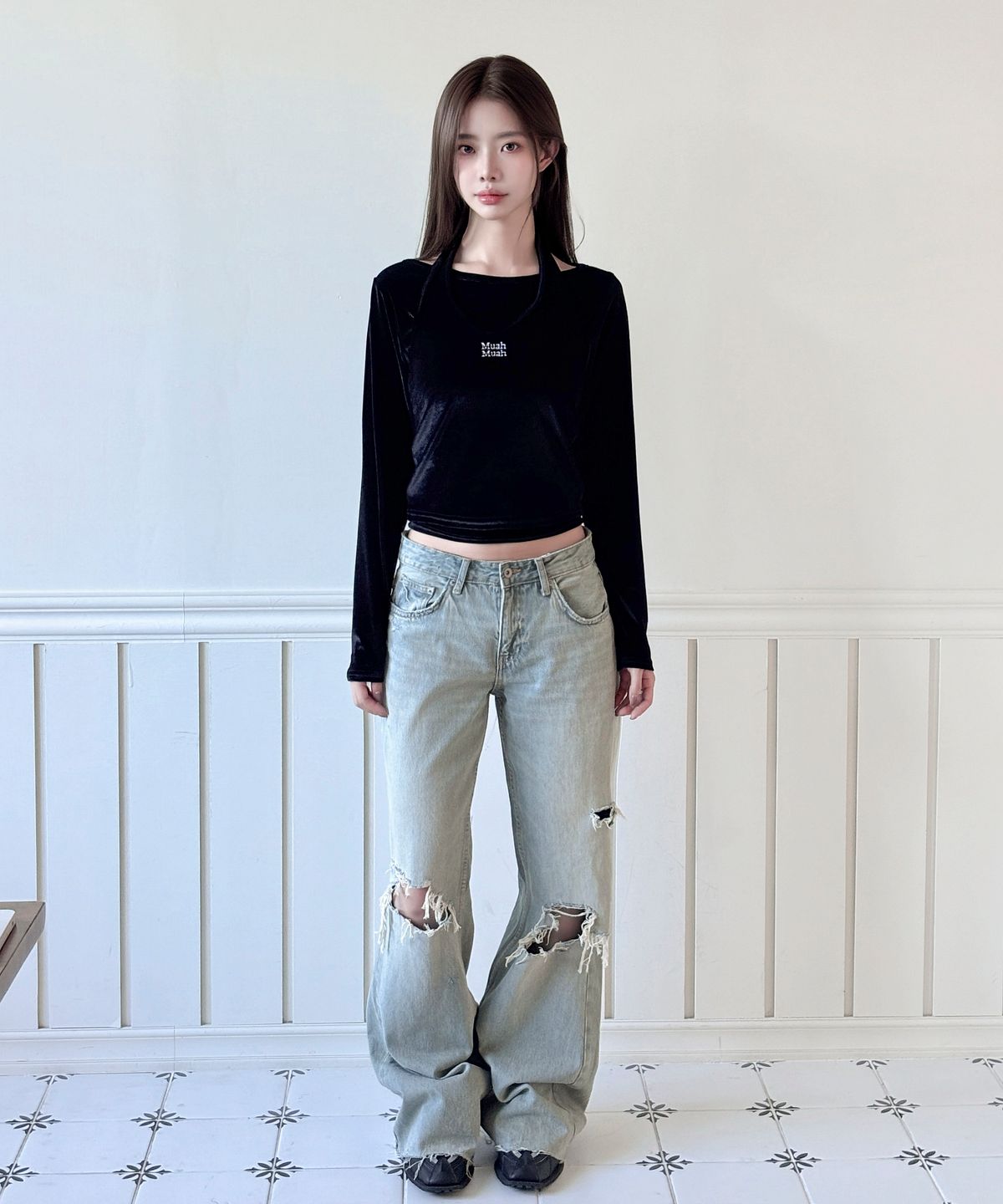 무아무아(MUAHMUAH) [SET] 벨벳 홀터넥 레이어드 긴팔티 [블랙]