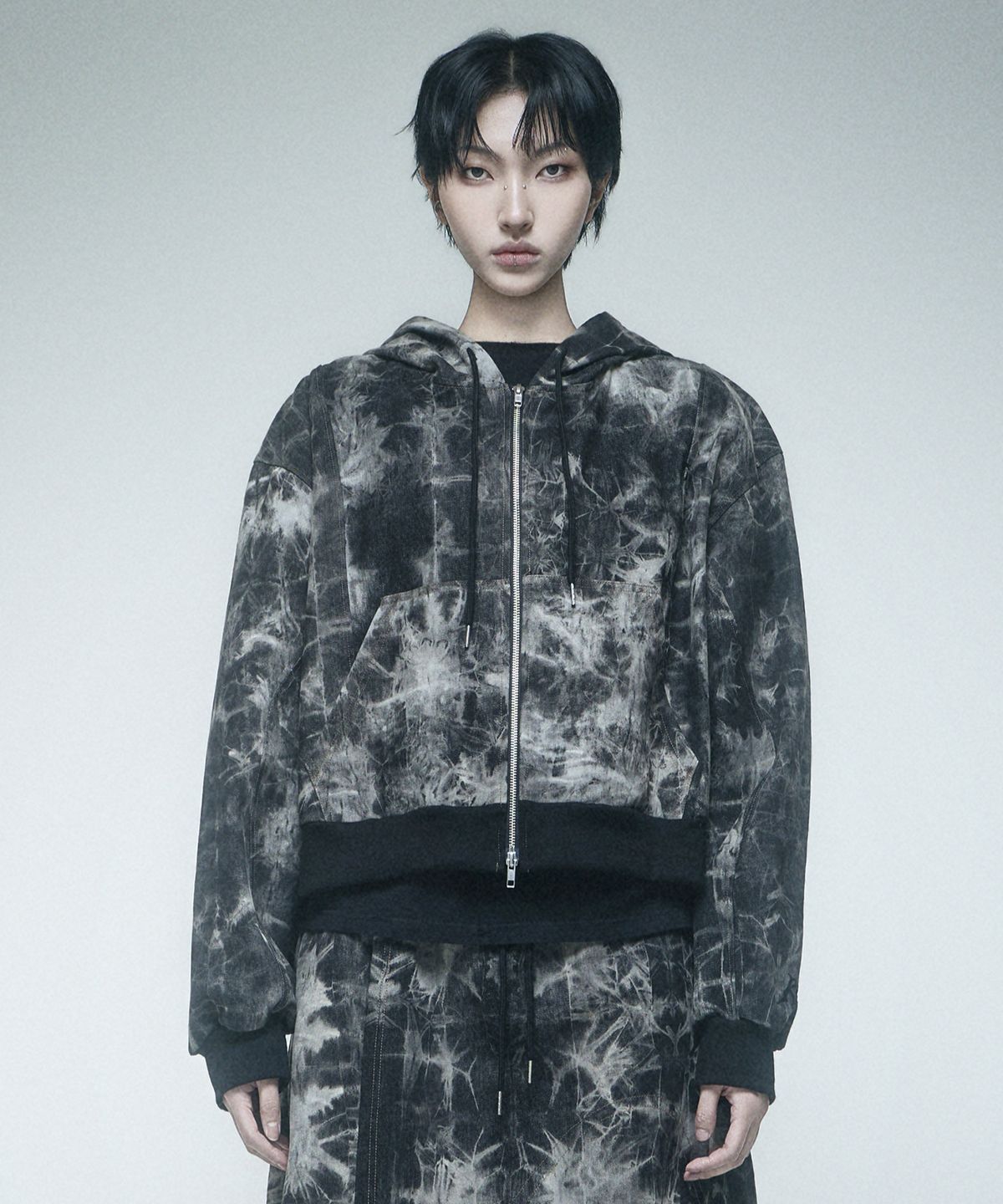 레큘리(RECULER) Pipe dyeing Denim Crop Hoodie zip-up Black
