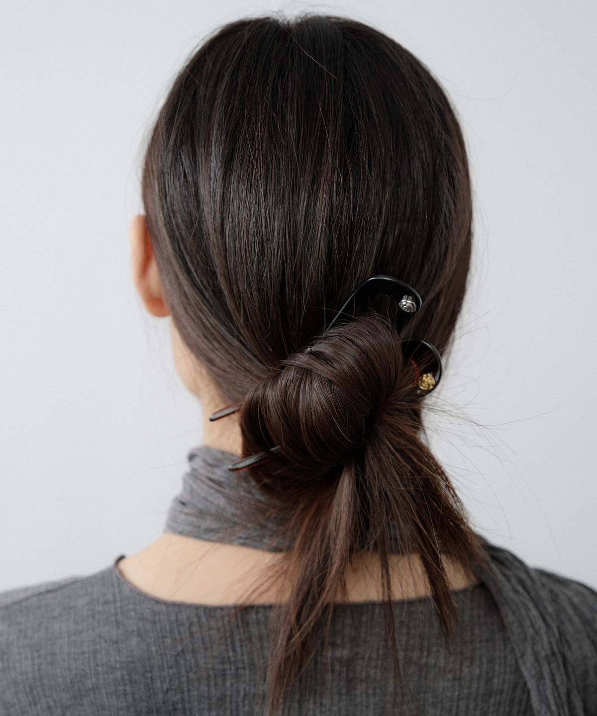 루시르주(LUCIR ZU) Rose U-Line Hair Stick (Brown)