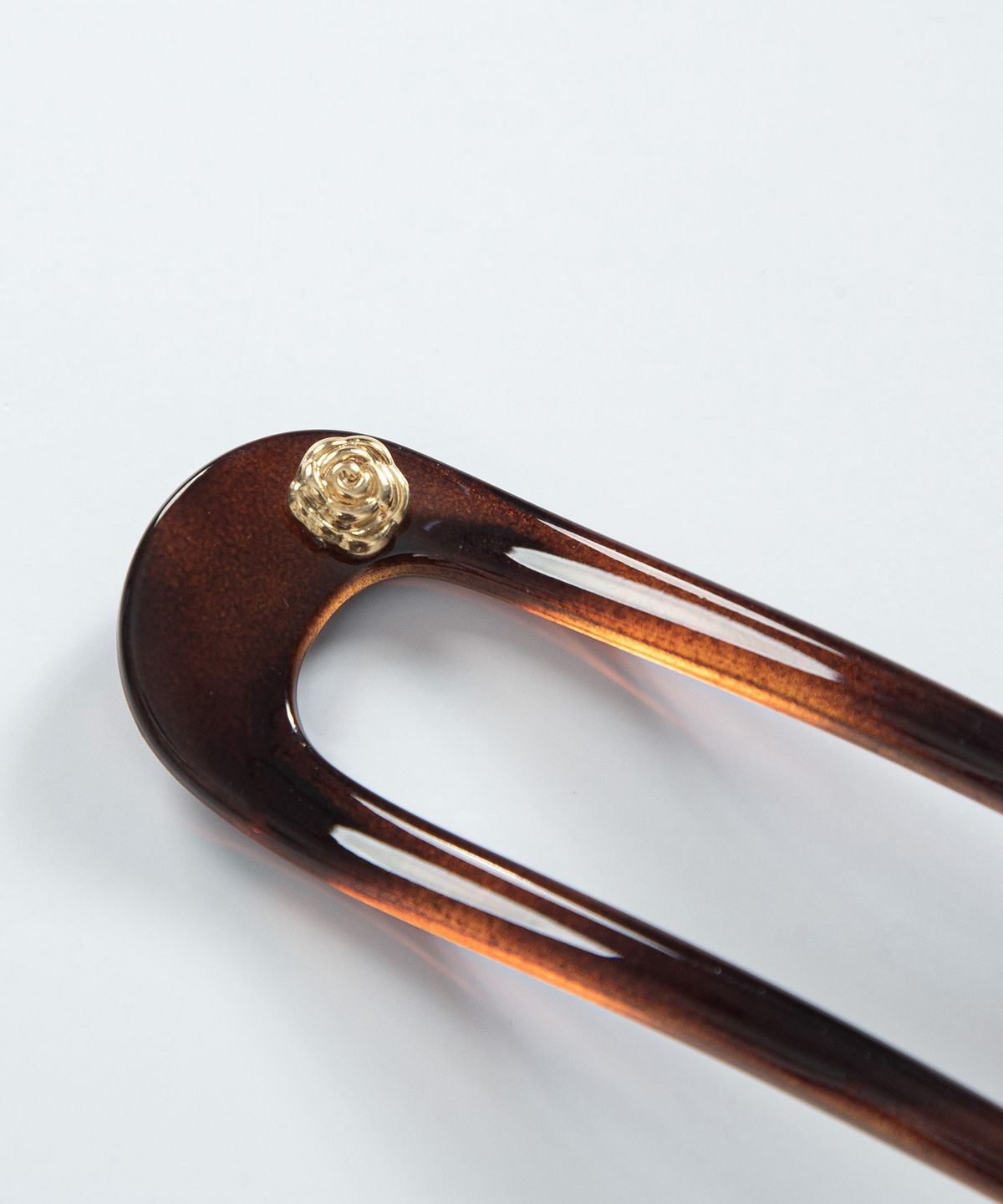 루시르주(LUCIR ZU) Rose U-Line Hair Stick (Brown)