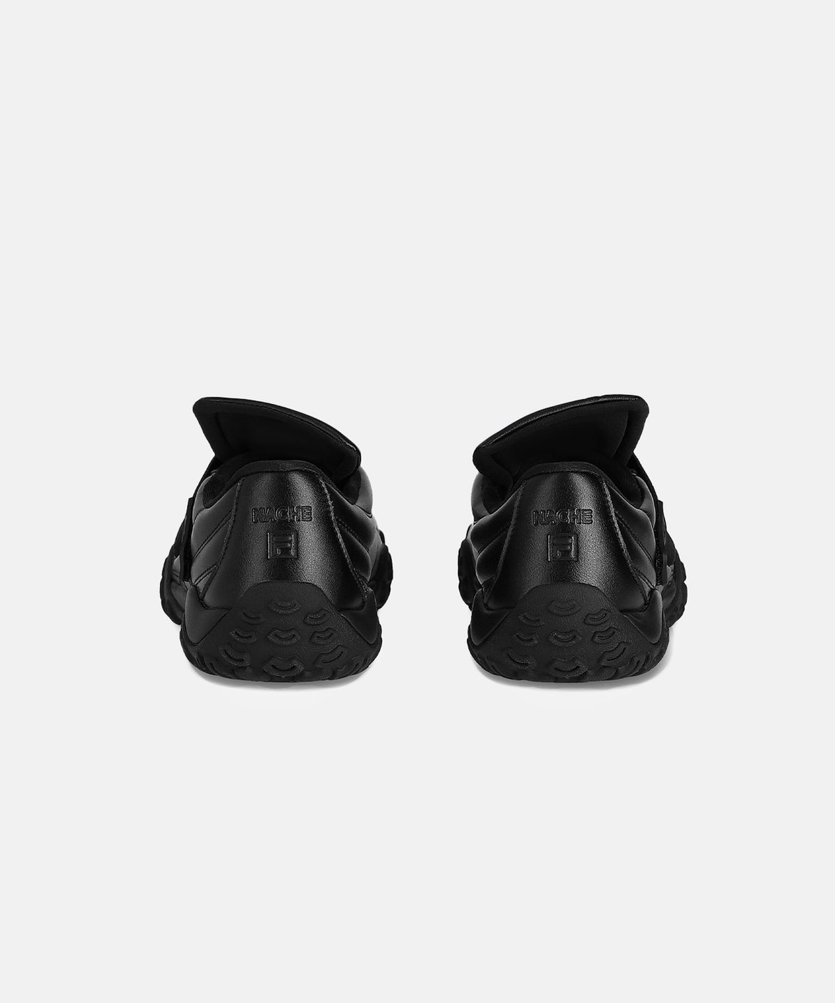 나체(NACHE) FILA X NACHE ECHAPPE VC BLACK