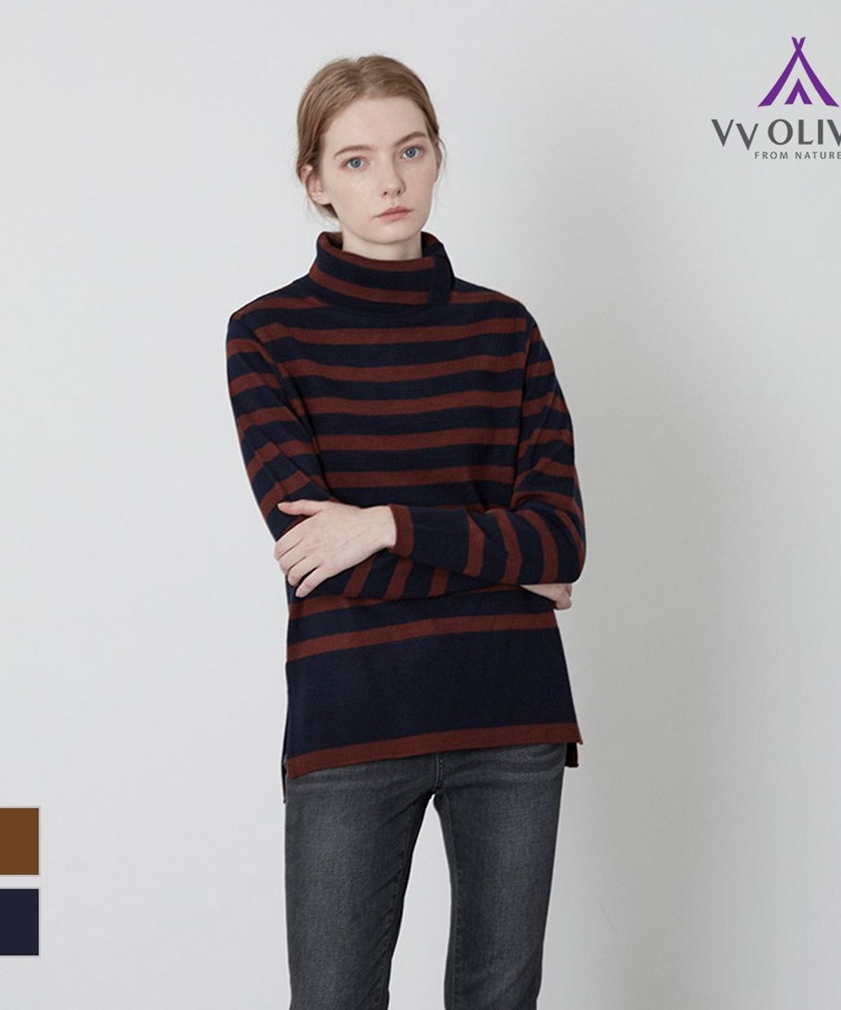 비비올리비아(VVOLIVIA) 스트라이프 터틀넥_VVCBLYW9471