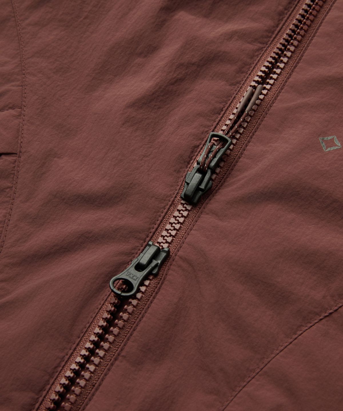 헬리녹스 웨어(HELINOX WEAR) 이클립스 팩 알파 윈드쉘_Dark Red