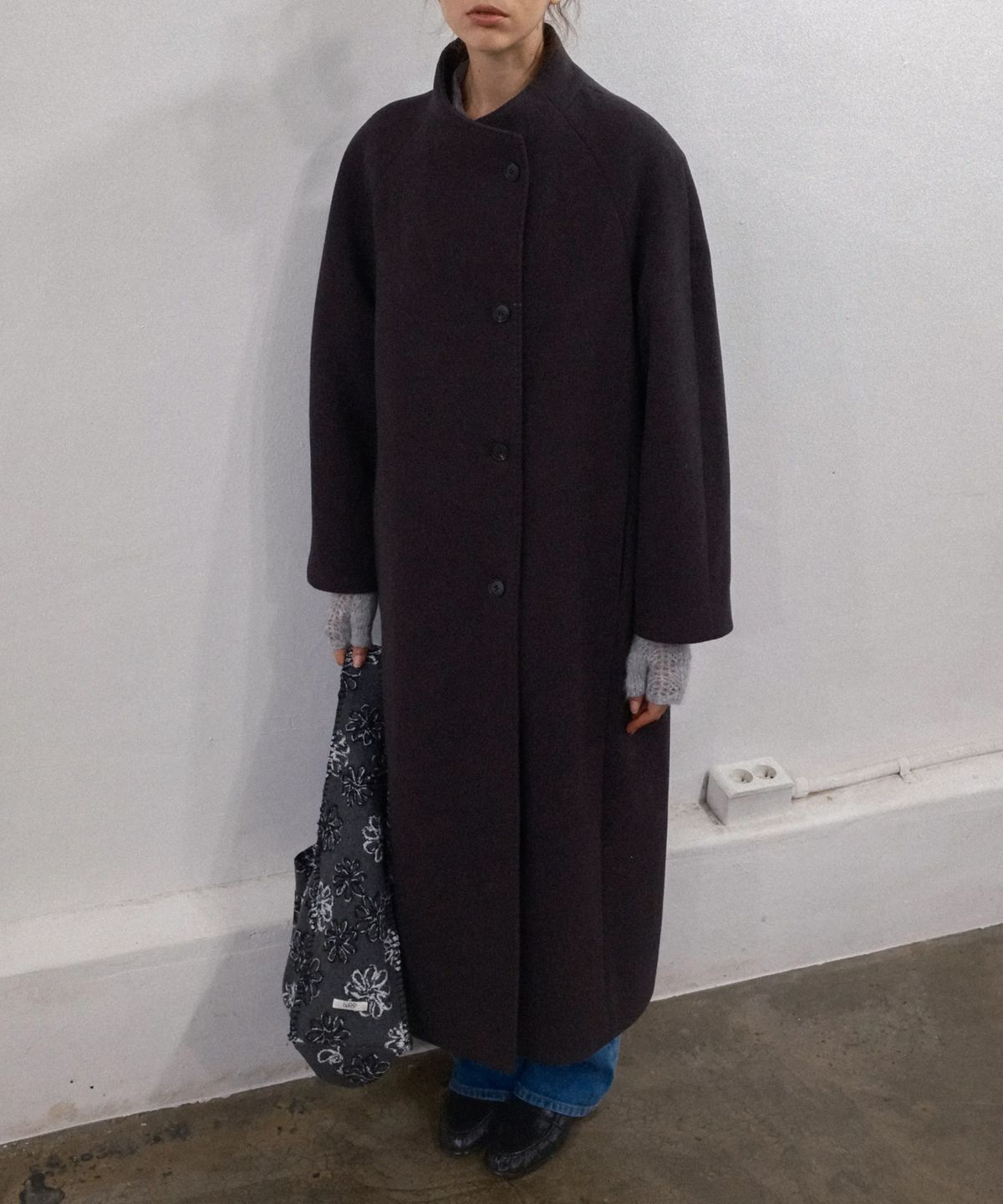 엘무드 우먼(LMOOD WOMEN) MARAIS Wool Coat Plum Noir