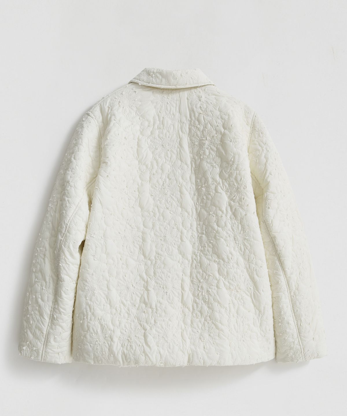 엘무드 우먼(LMOOD WOMEN) COCOON Floral Quilted Jacket Cream