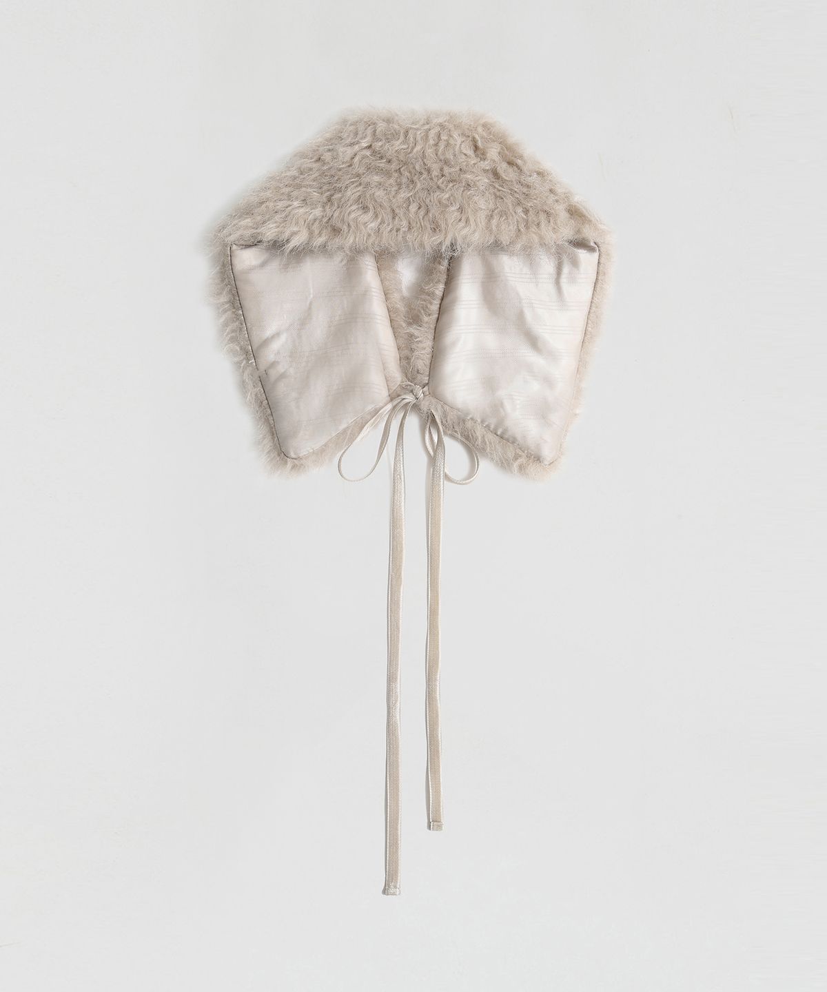 엘무드 우먼(LMOOD WOMEN) POODLE Mohair Fur Collar Beige