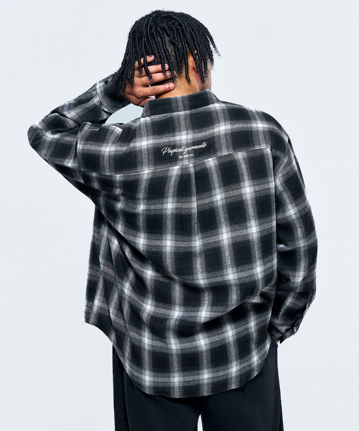 피지컬가먼츠(PHYSICAL GARMENTS) P2620 코지 오버핏 체크 셔츠 [블랙]