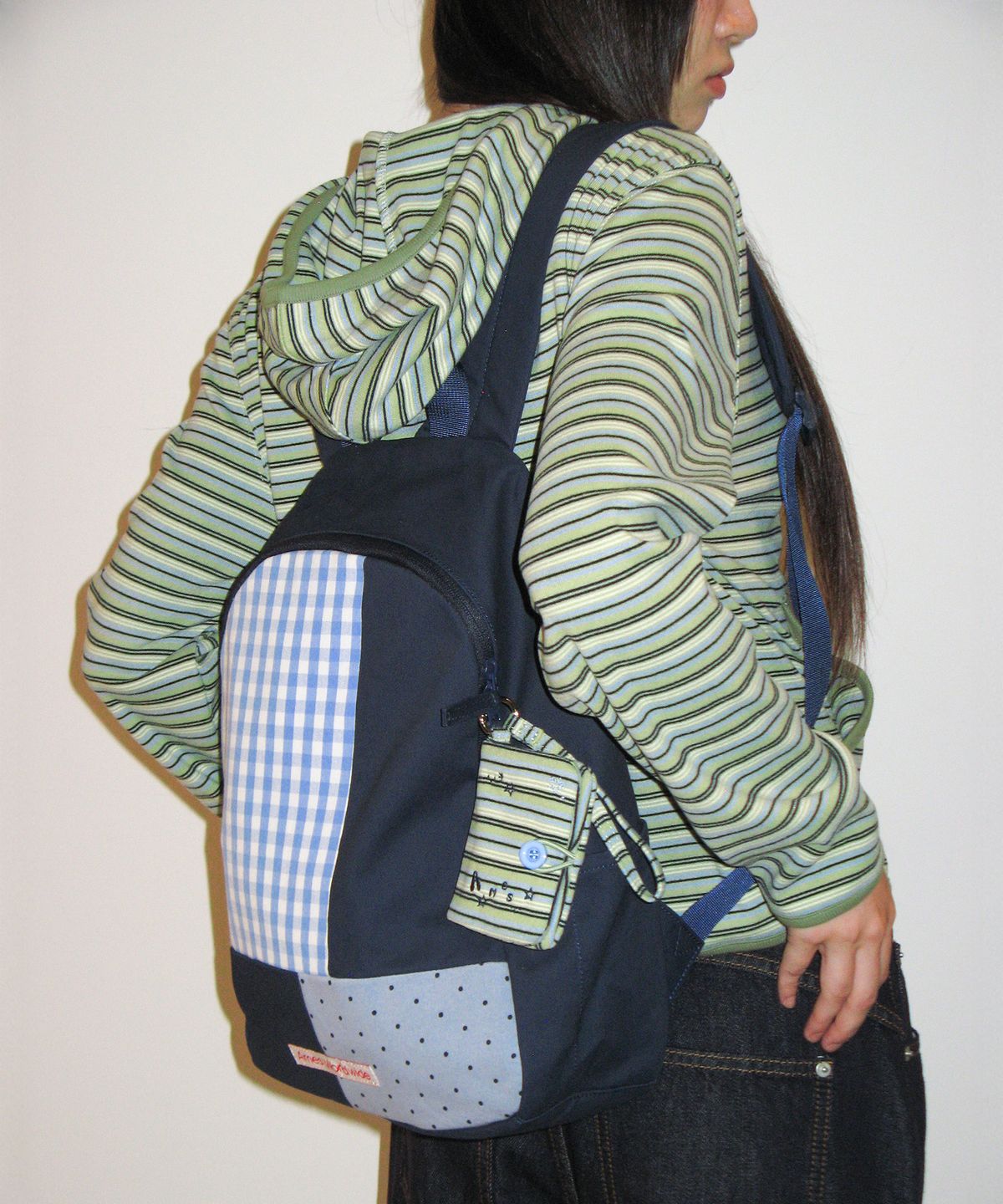 아메스 월드와이드(AMES-WORLDWIDE) PUZZLE PATCH BACKPACK NAVY