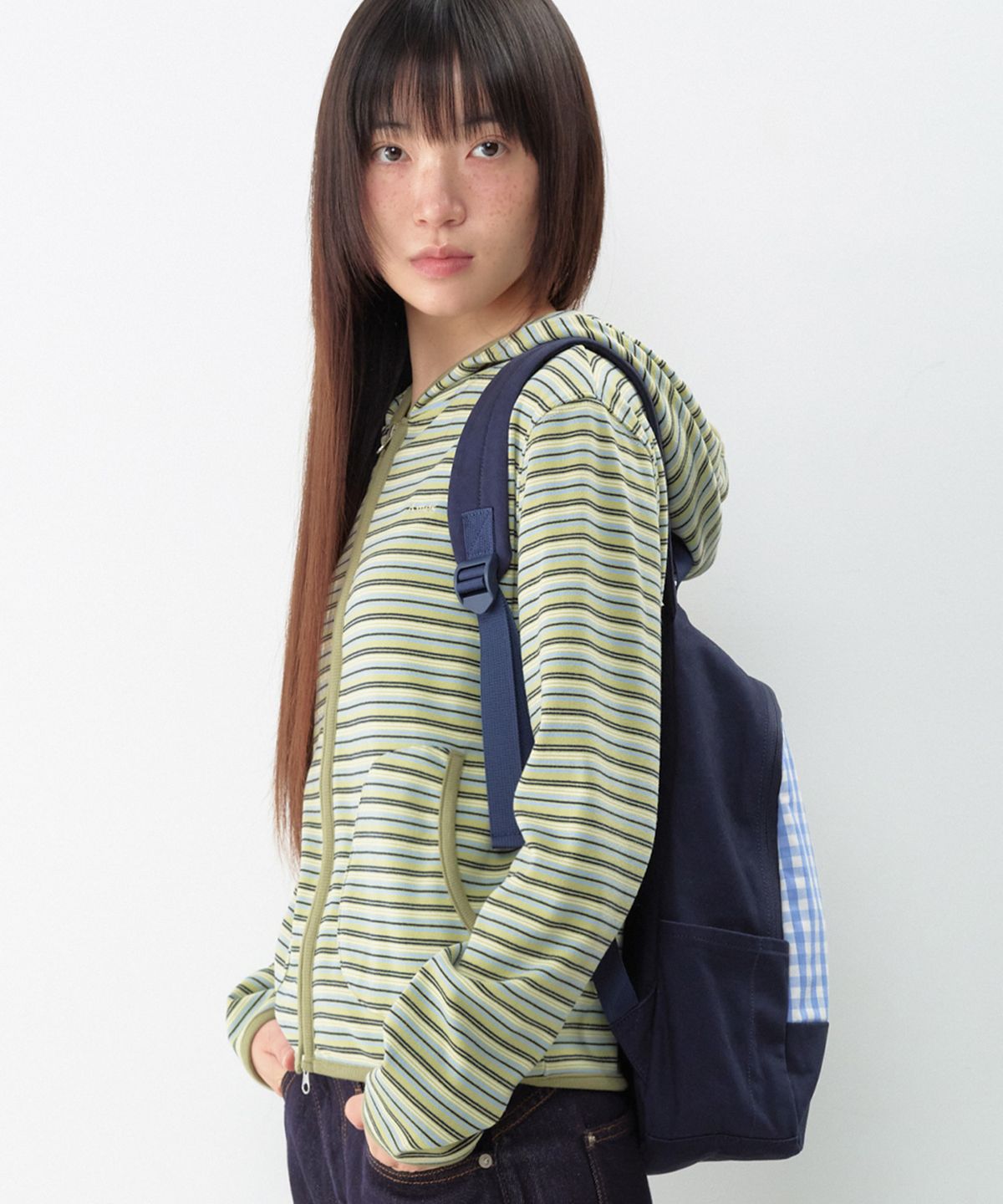아메스 월드와이드(AMES-WORLDWIDE) PUZZLE PATCH BACKPACK NAVY