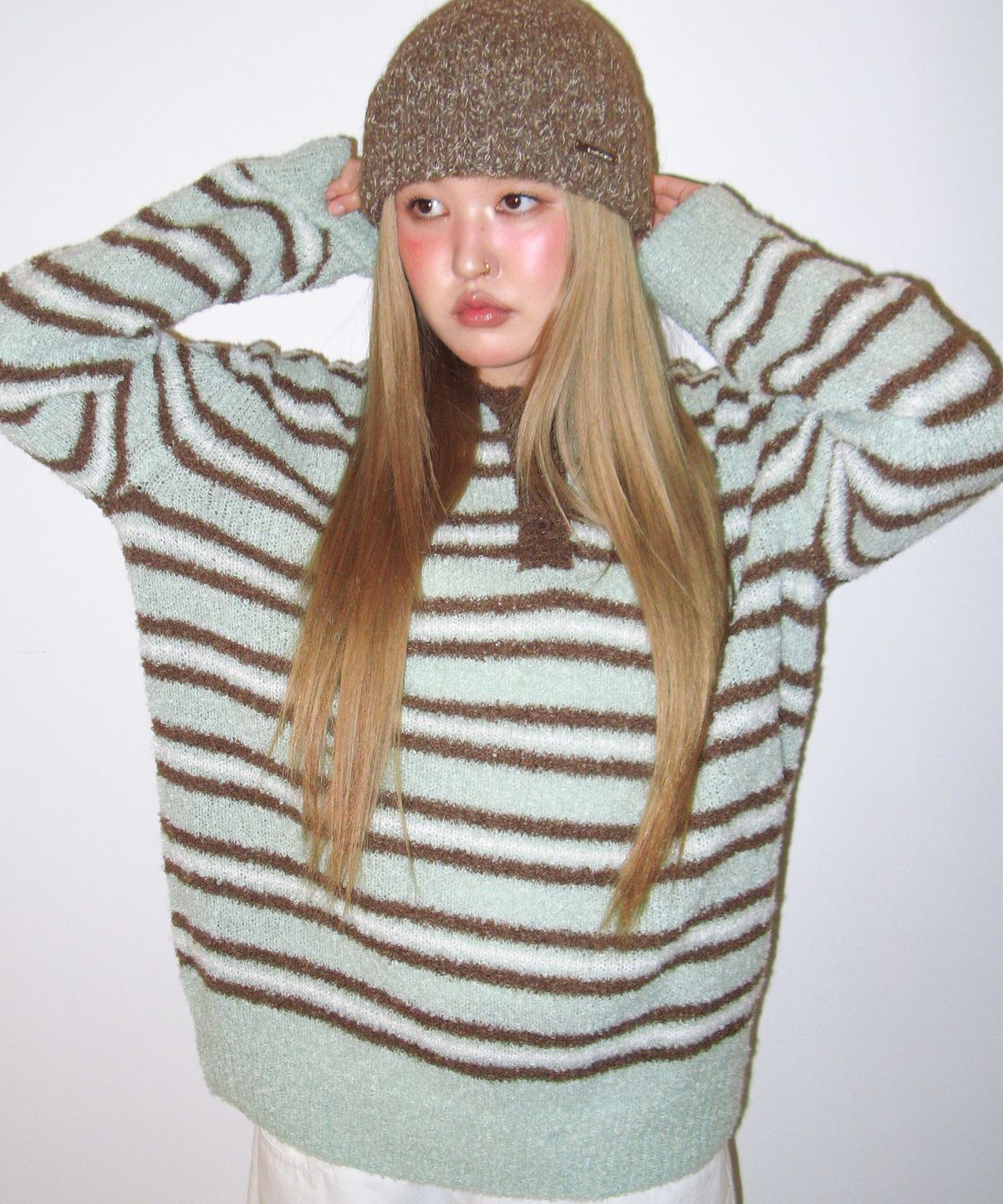 아메스 월드와이드(AMES-WORLDWIDE) BUTTON COLLAR STRIPE KNIT MINT