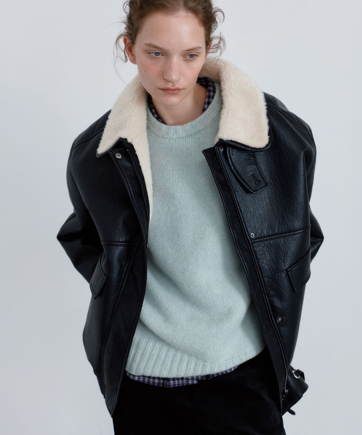 유라고(URAGO) Shearing leather blouson jumper_Black