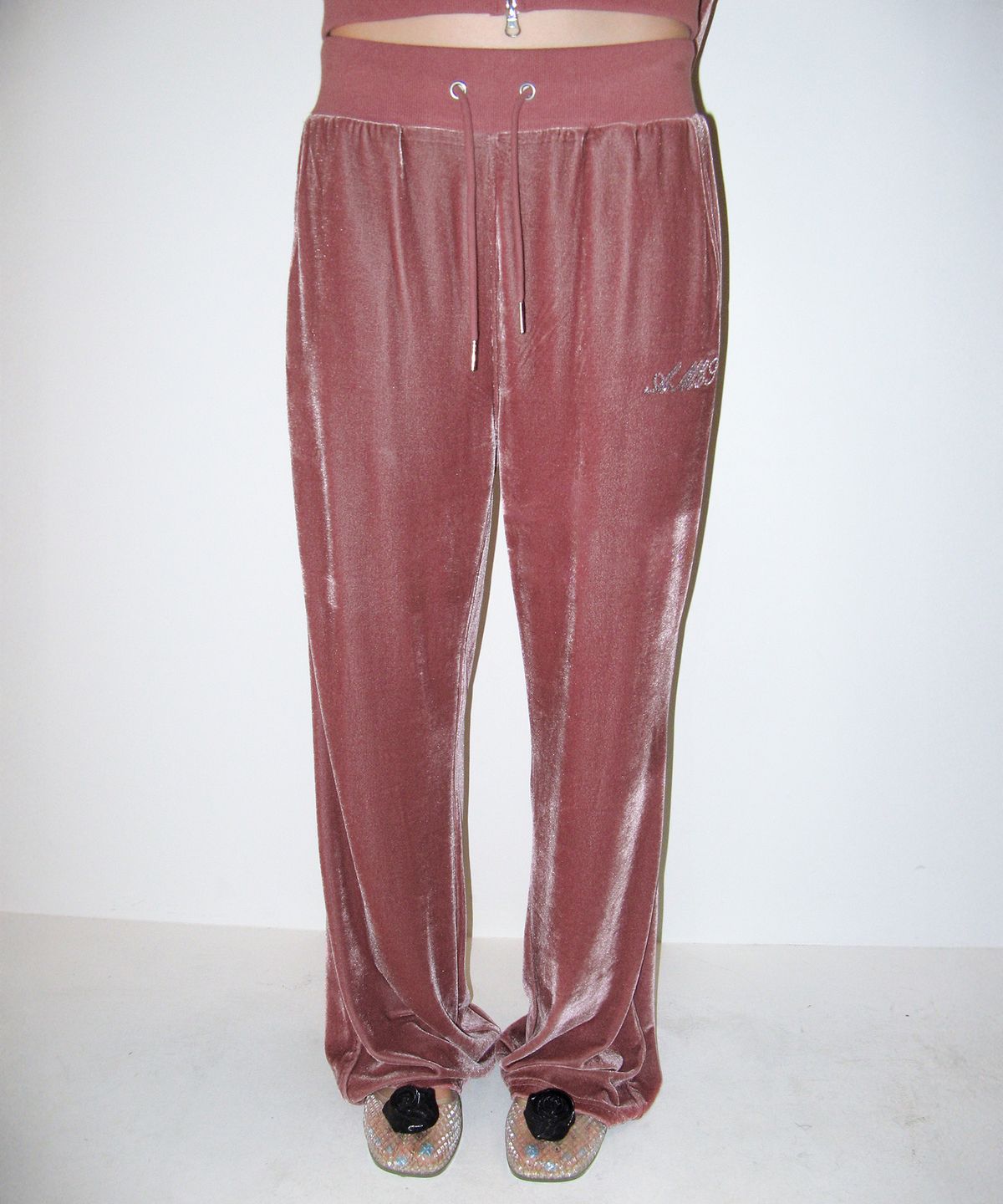 아메스 월드와이드(AMES-WORLDWIDE) HOTFIX VELOUR PANTS PINK