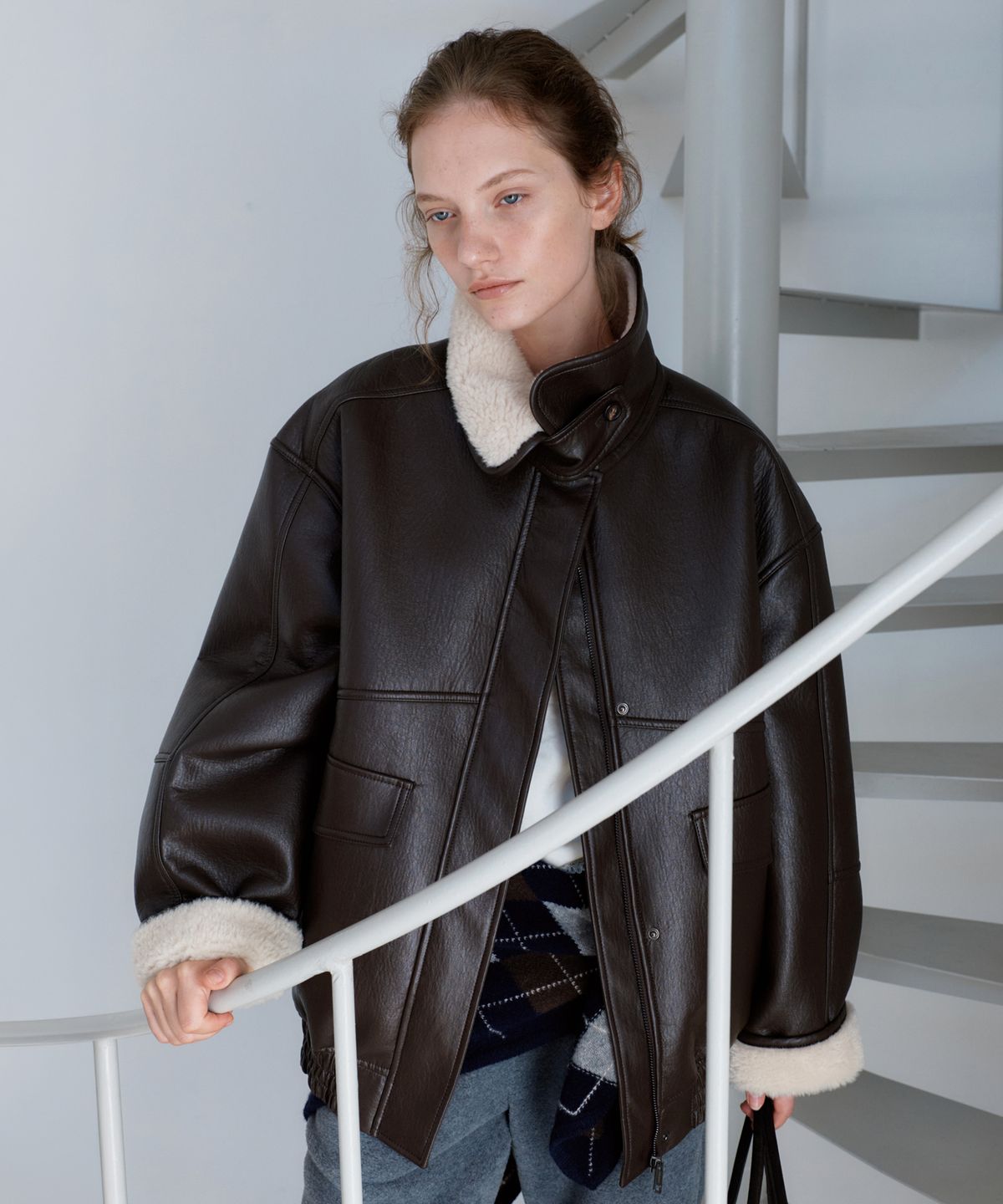 유라고(URAGO) Shearing leather blouson jumper_Brown