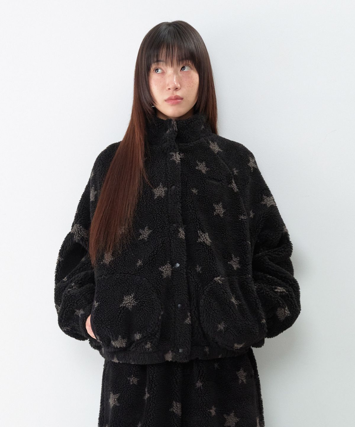 아메스 월드와이드(AMES-WORLDWIDE) STARRY BOA JACKET BLACK