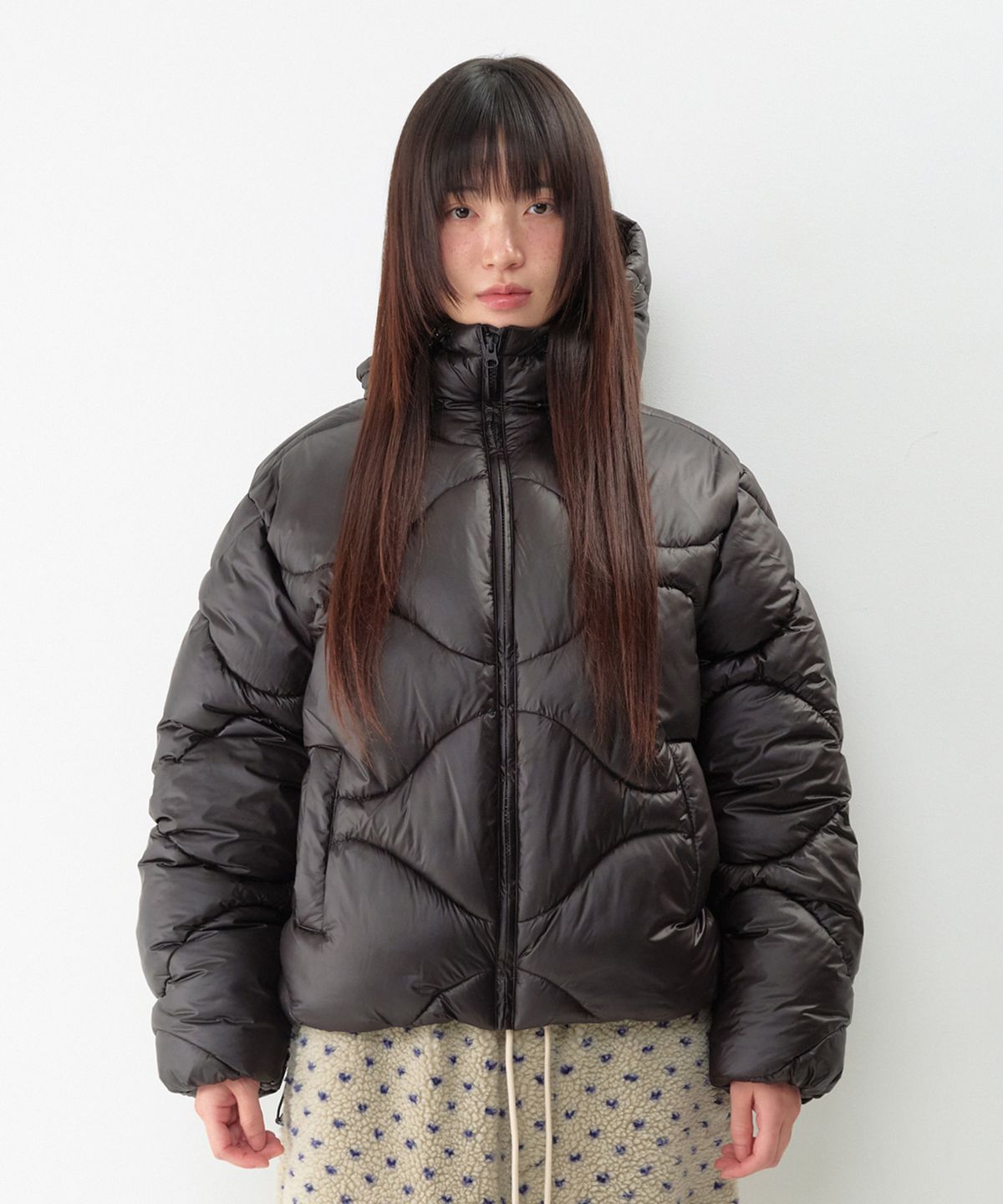 아메스 월드와이드(AMES-WORLDWIDE) WAVE PUFFER PADDING BLACK