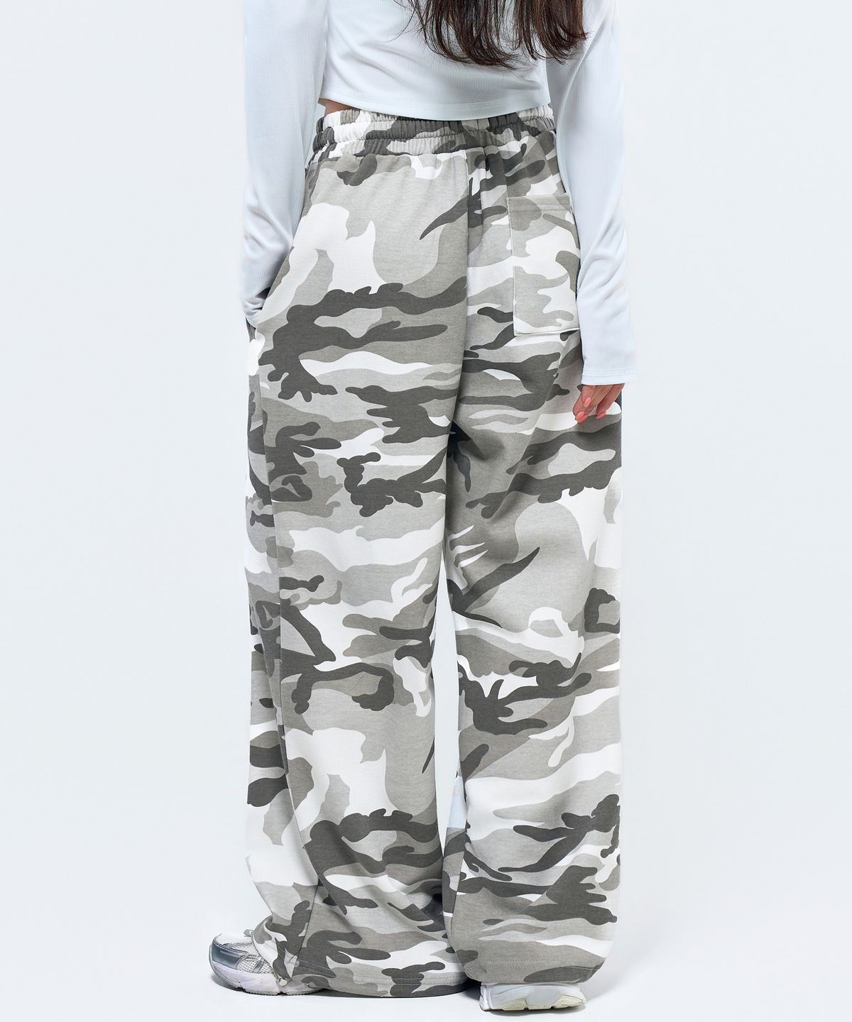피지컬가먼츠(PHYSICAL GARMENTS) P2670 카모 절개 와이드팬츠 [3COLOR]