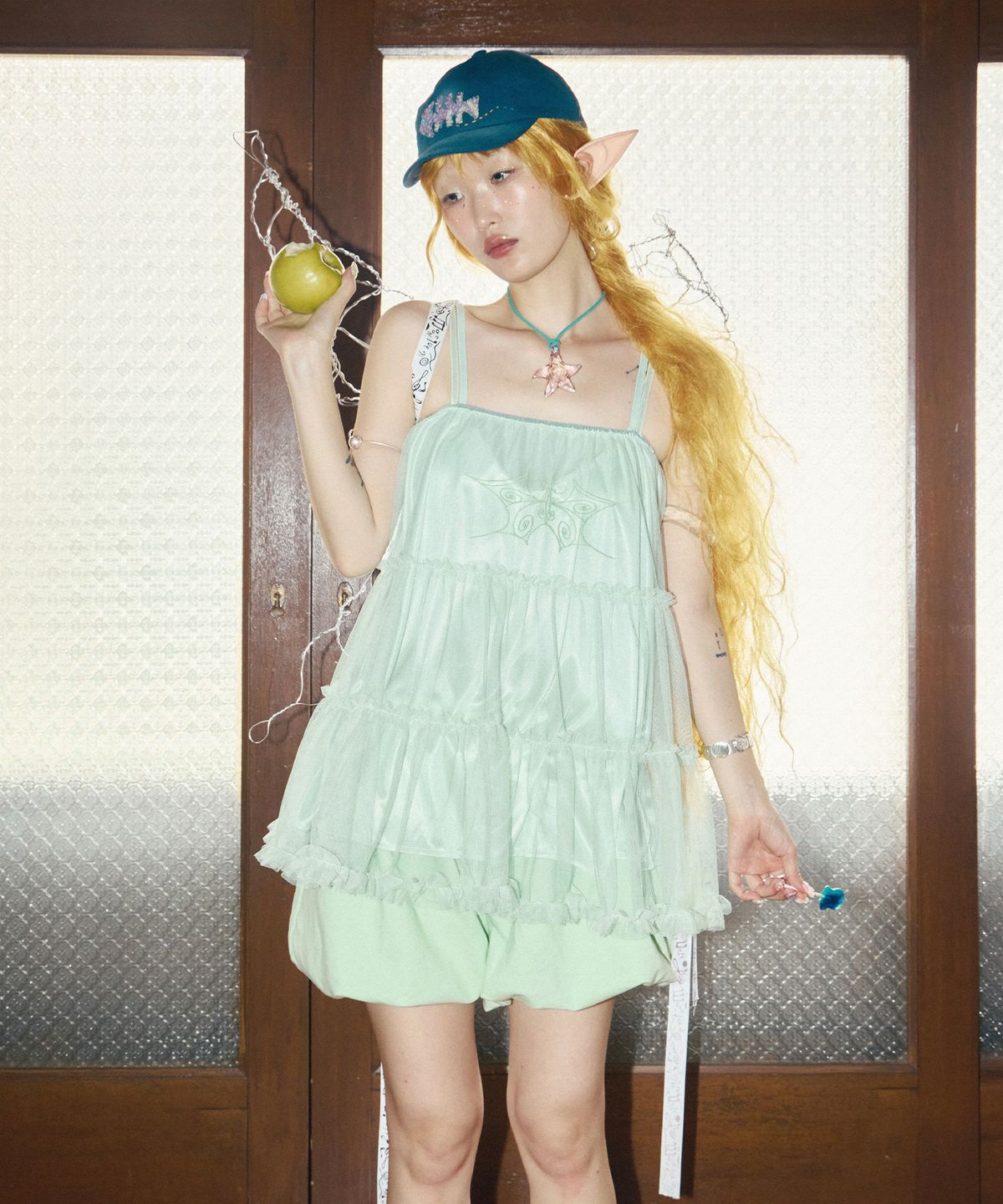 무늬드문익(MOONUI DE MOONIQUE) TUTU Sleeveless _튜튜 슬리브리스