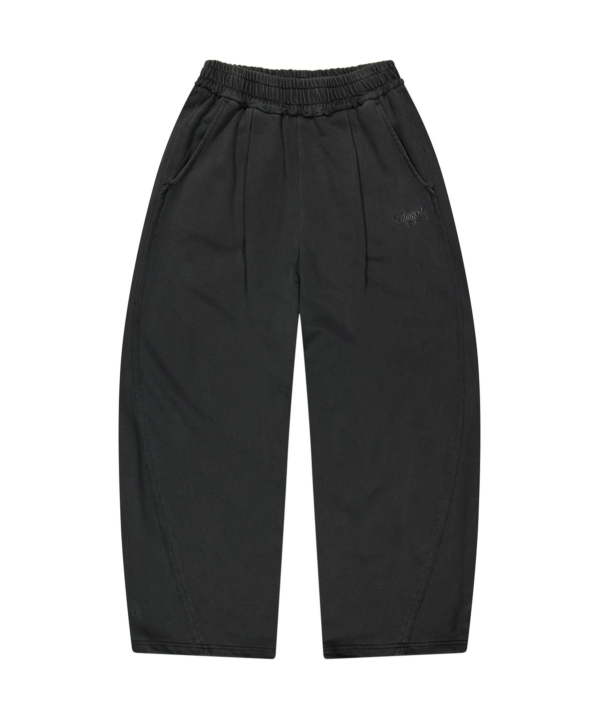 마하그리드(MAHAGRID) [10주년] BASIC LOGO PIGMENT SWEAT PANTS[CHARCOAL]