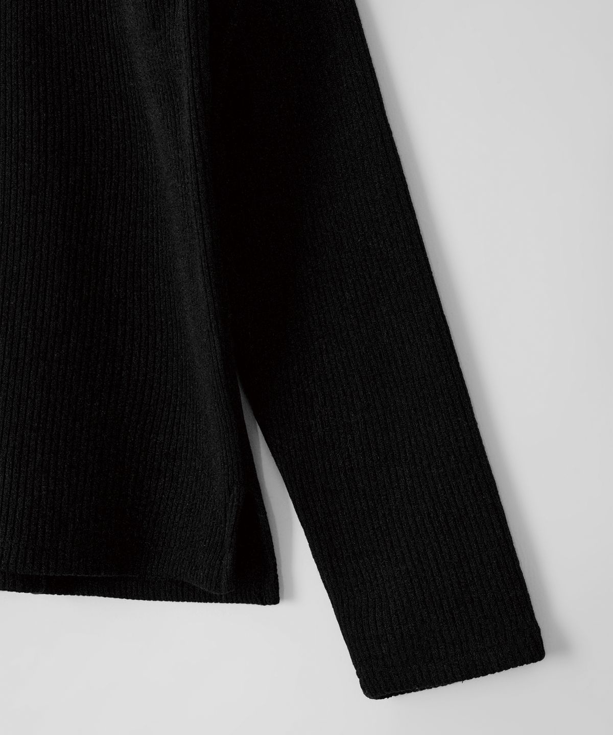 알포(R-4) R-0075 / OPEN PLACKET WOOL KNIT(BLACK)