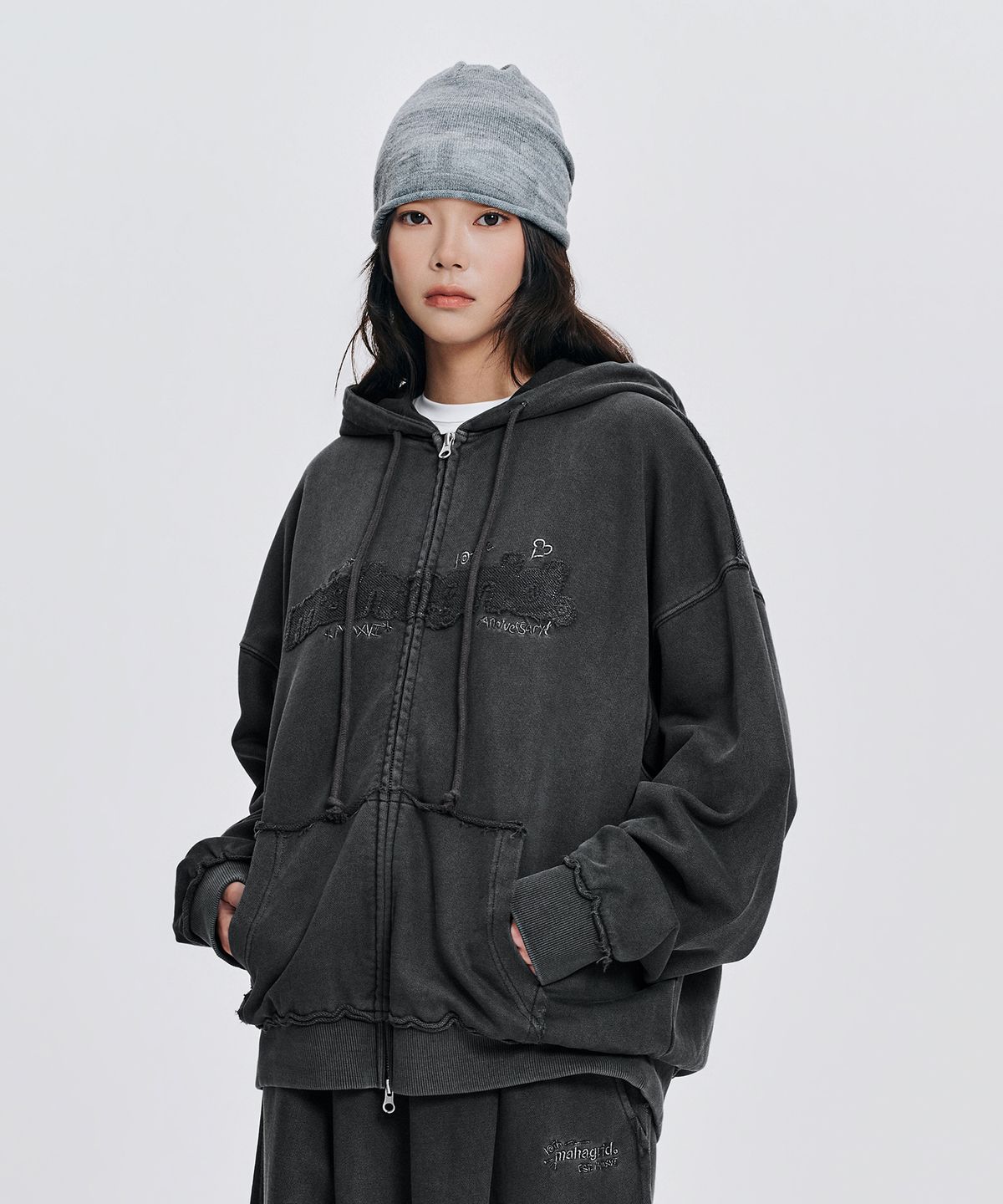 마하그리드(MAHAGRID) [10주년] mah LOGO ROLL BEANIE[GREY]